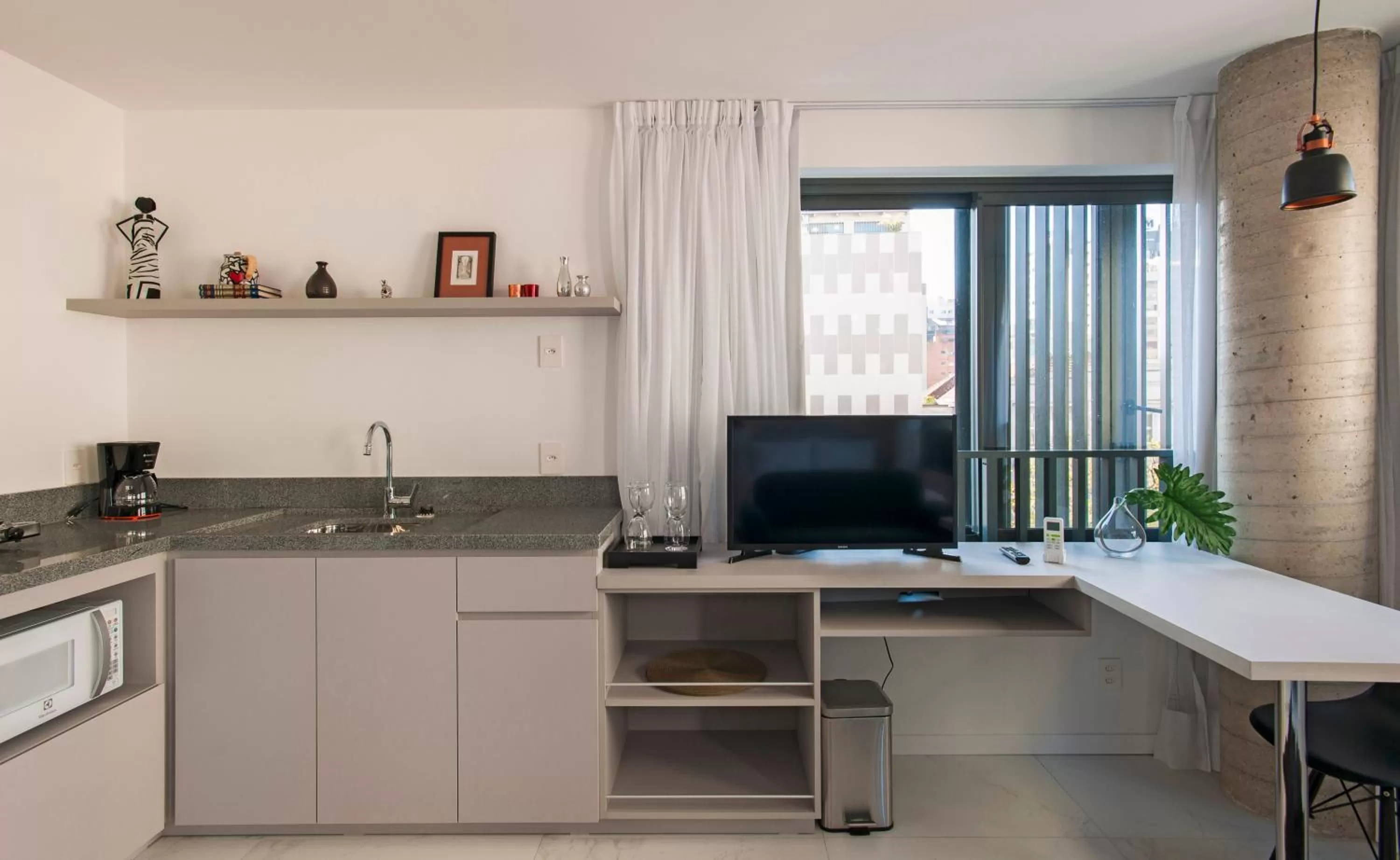 Coffee/tea facilities, Kitchen/Kitchenette in Cityhome GO 24 Porto Alegre