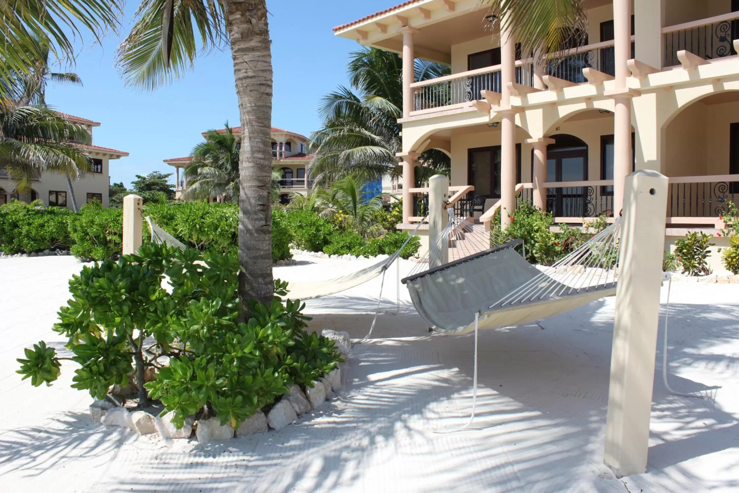 Day in Coco Beach Resort