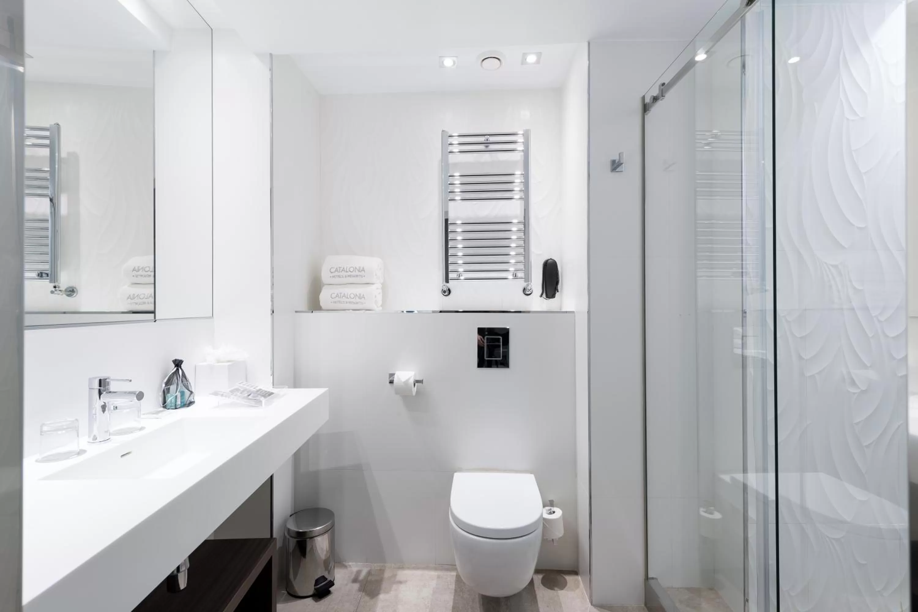 Photo of the whole room in Catalonia Magdalenes