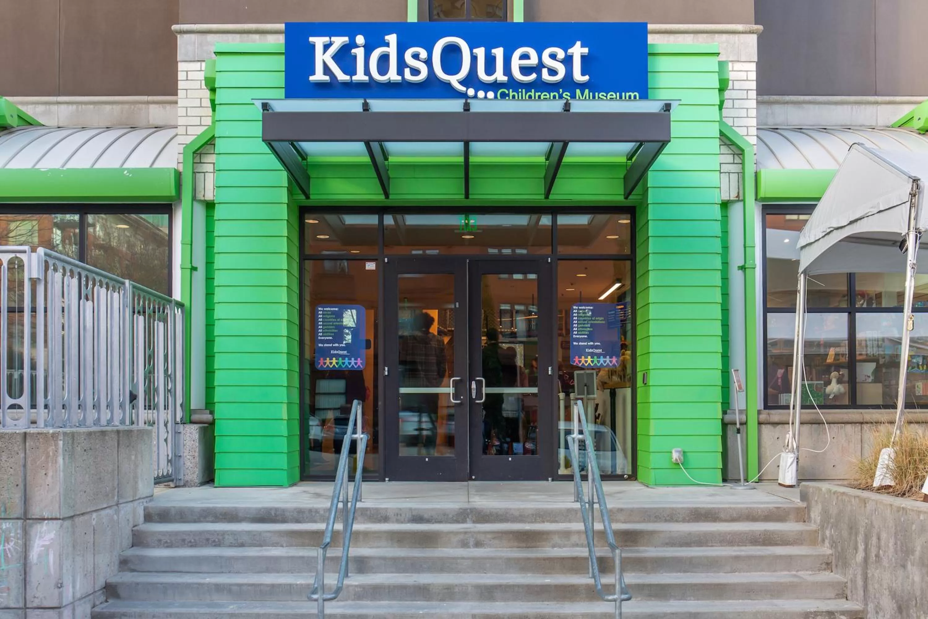 Nearby landmark in Kasa Bellevue Seattle