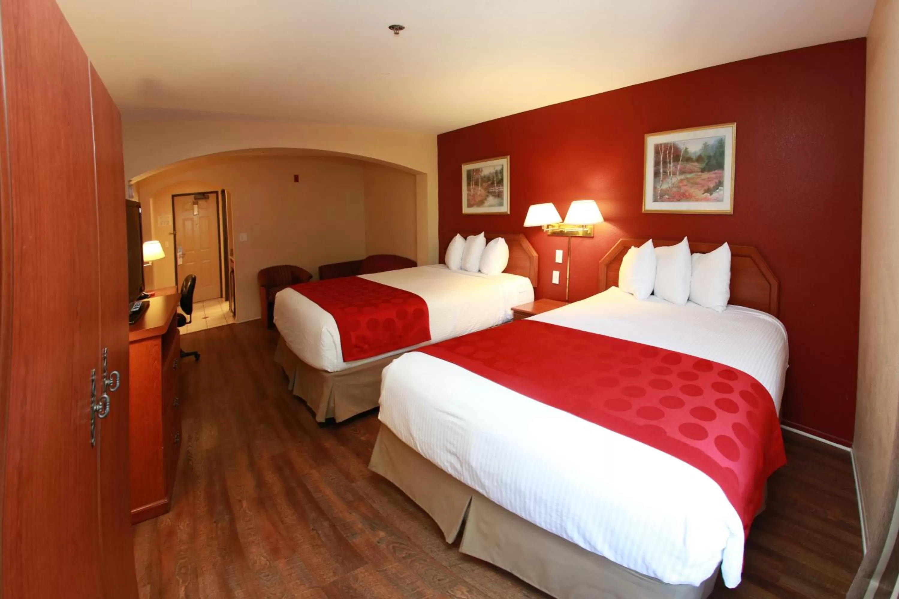 Bed in Ramada by Wyndham Fresno Northwest