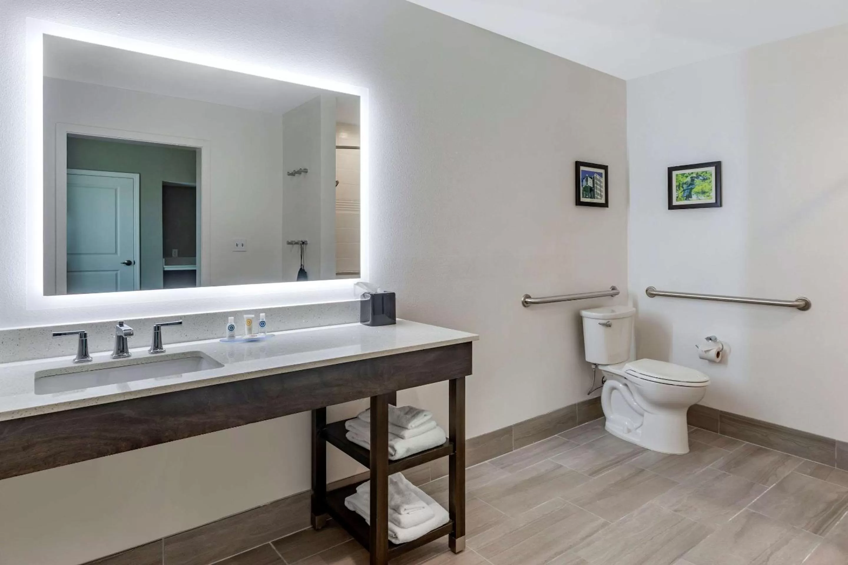 Bathroom in Comfort Inn & Suites