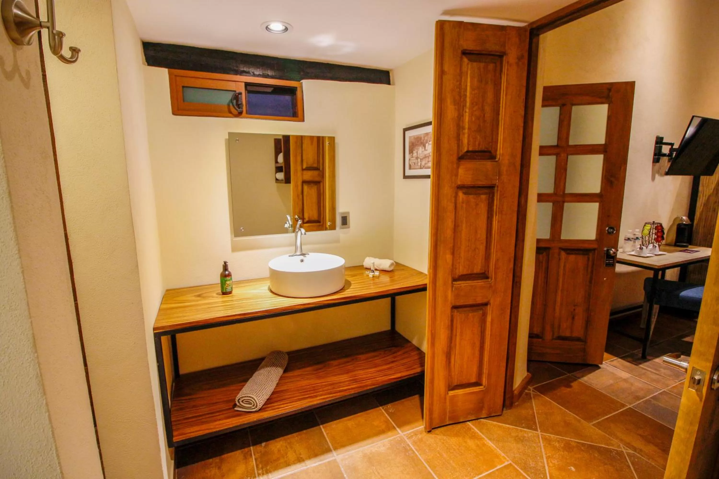 Bathroom in Hotel La Notaría