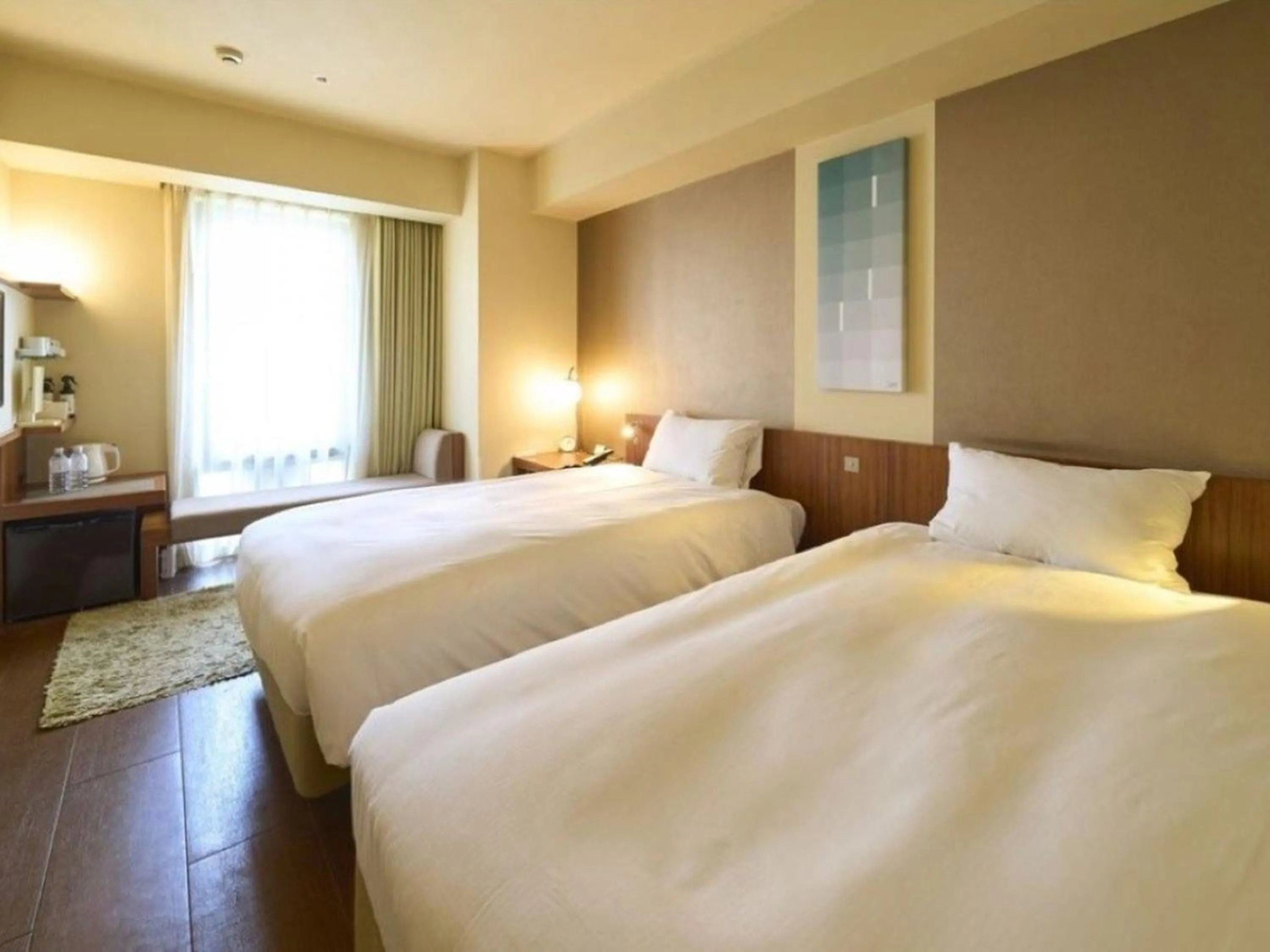 Bedroom, Bed in Hotel Resol Ikebukuro