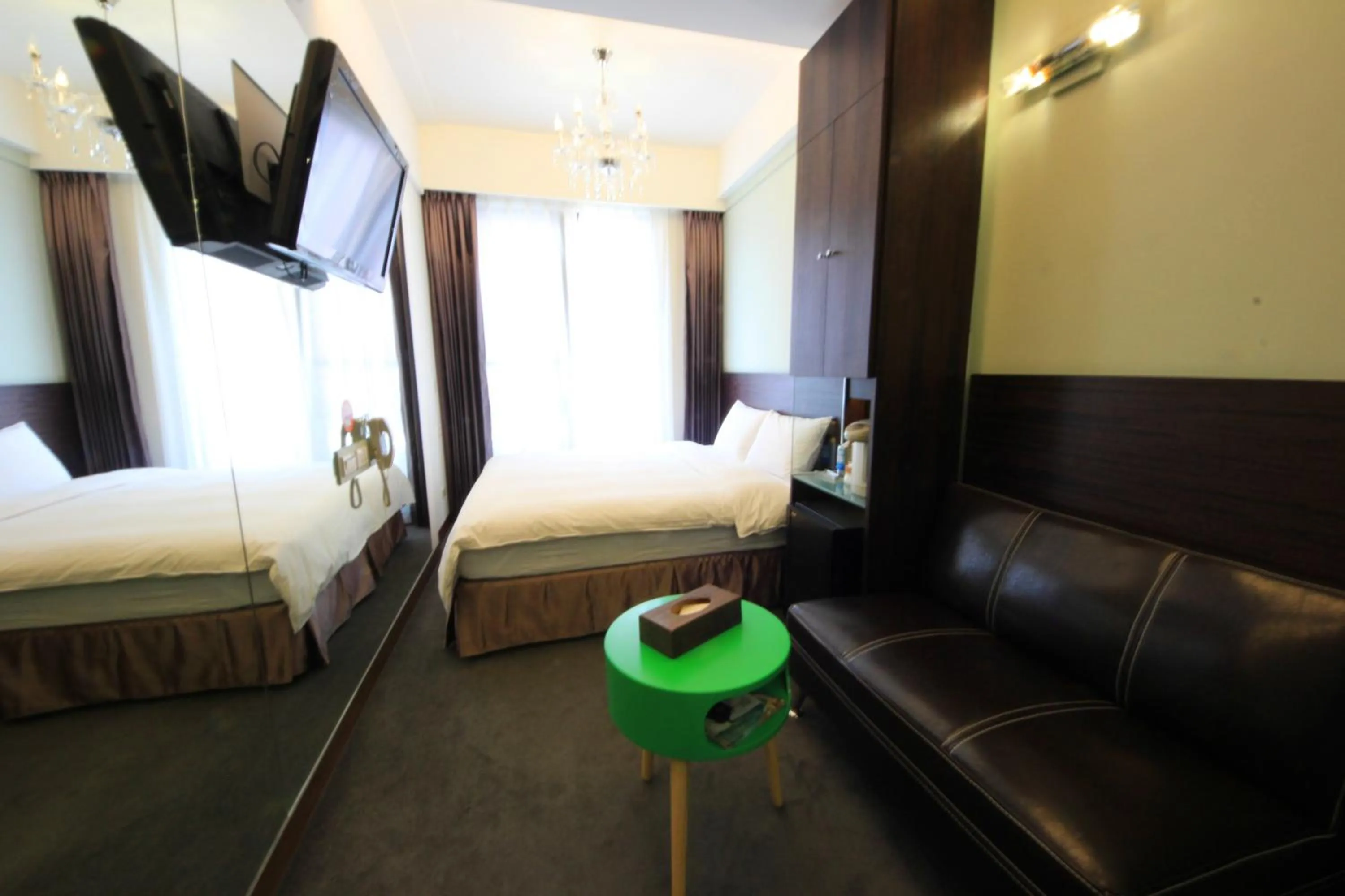 Photo of the whole room, Bed in Hotel Les Champs Hualien