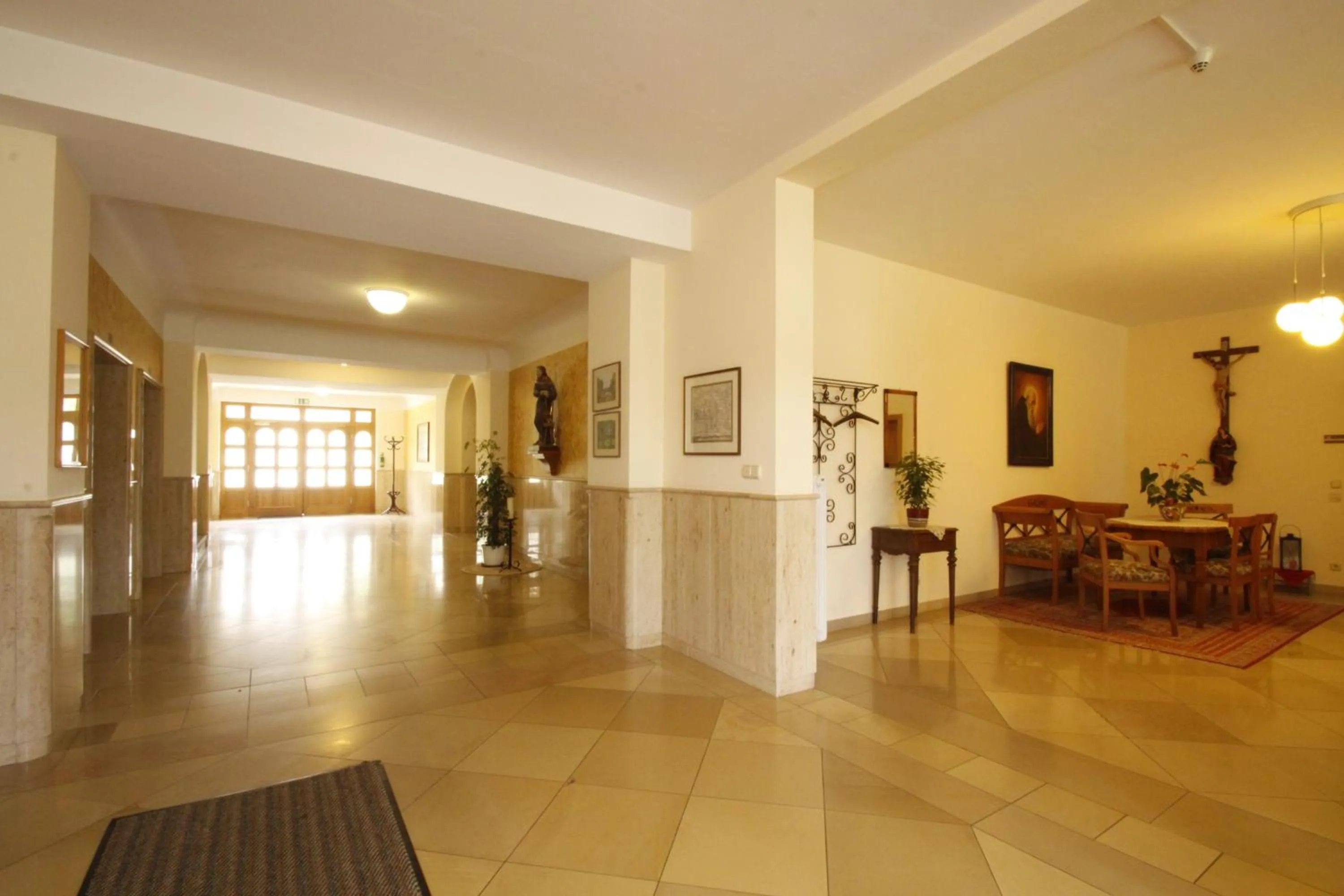 Facade/entrance in Kloster St. Josef