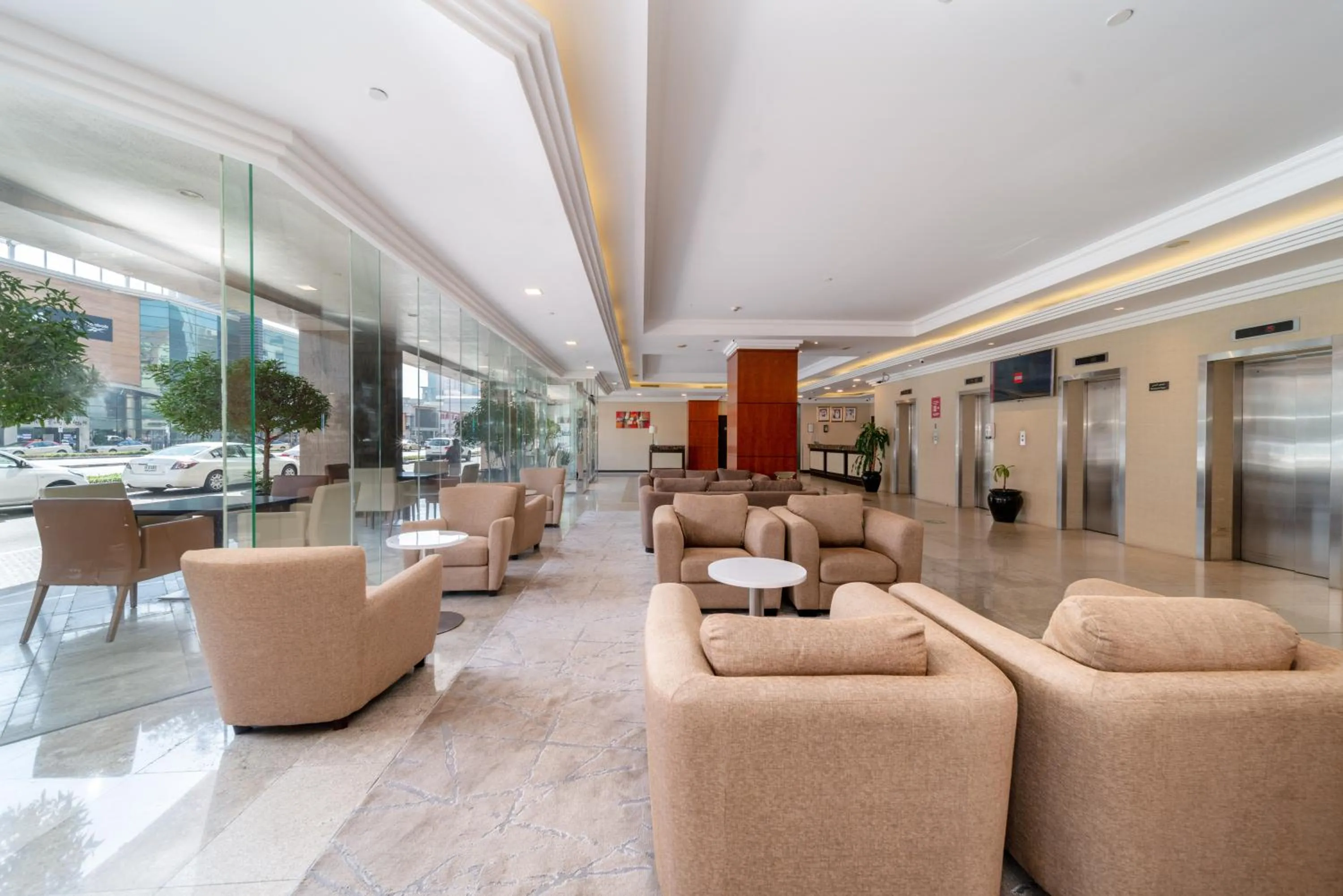 Lobby or reception in Star Metro Deira Hotel Apartments