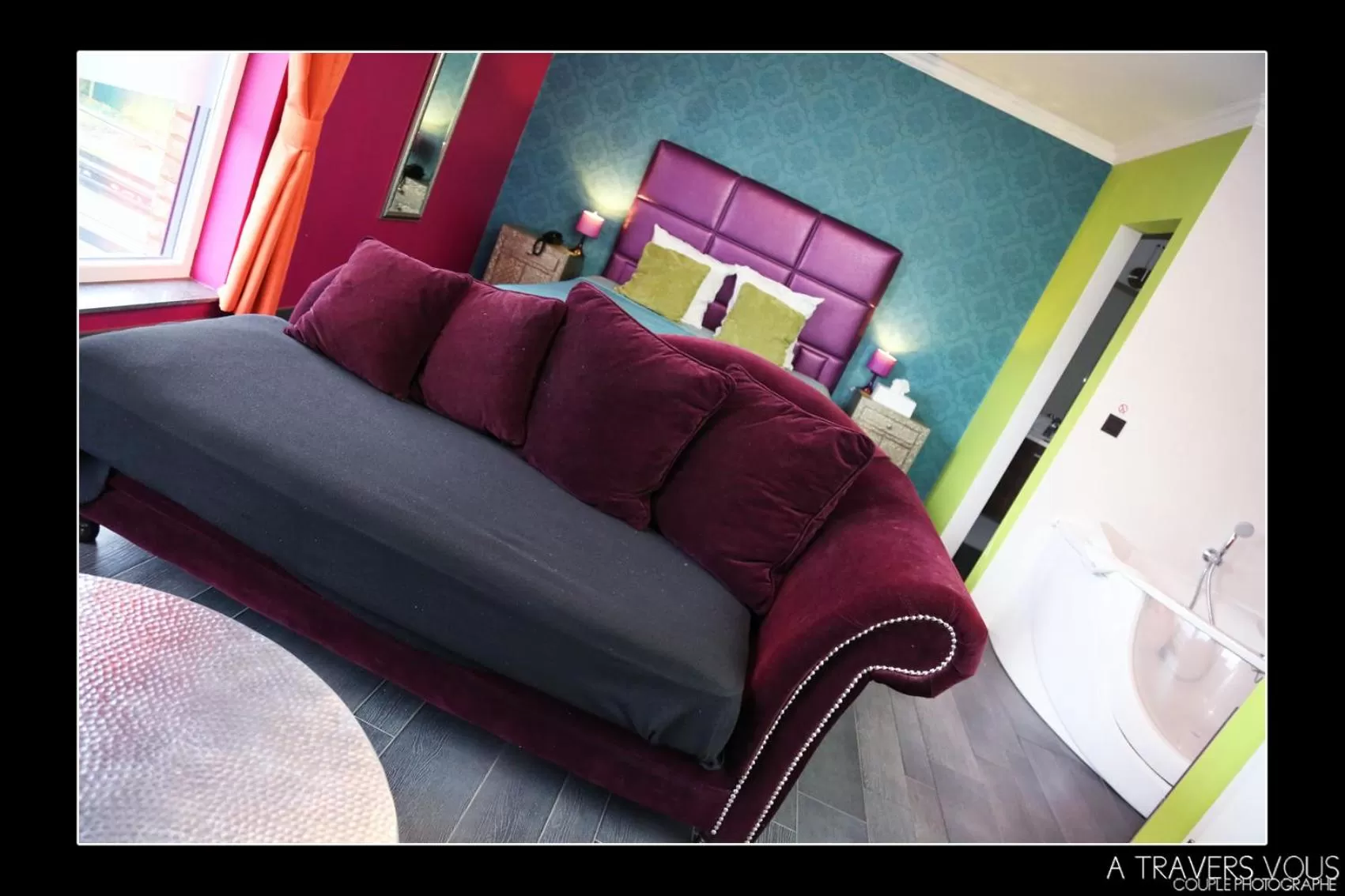 Bed in V E R O N E - Rooms & Suites - Liège - Rocourt