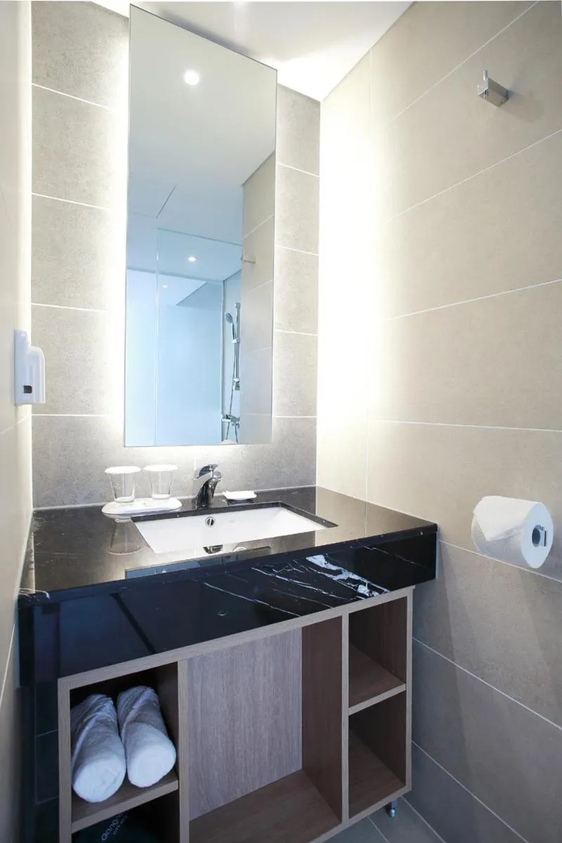 Gangneung City Hotel