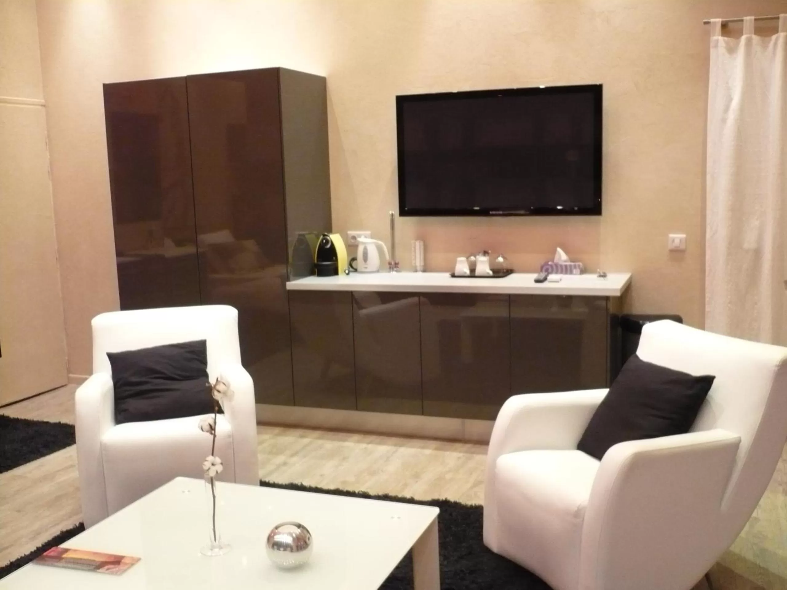 Living room in Château de Valloubière