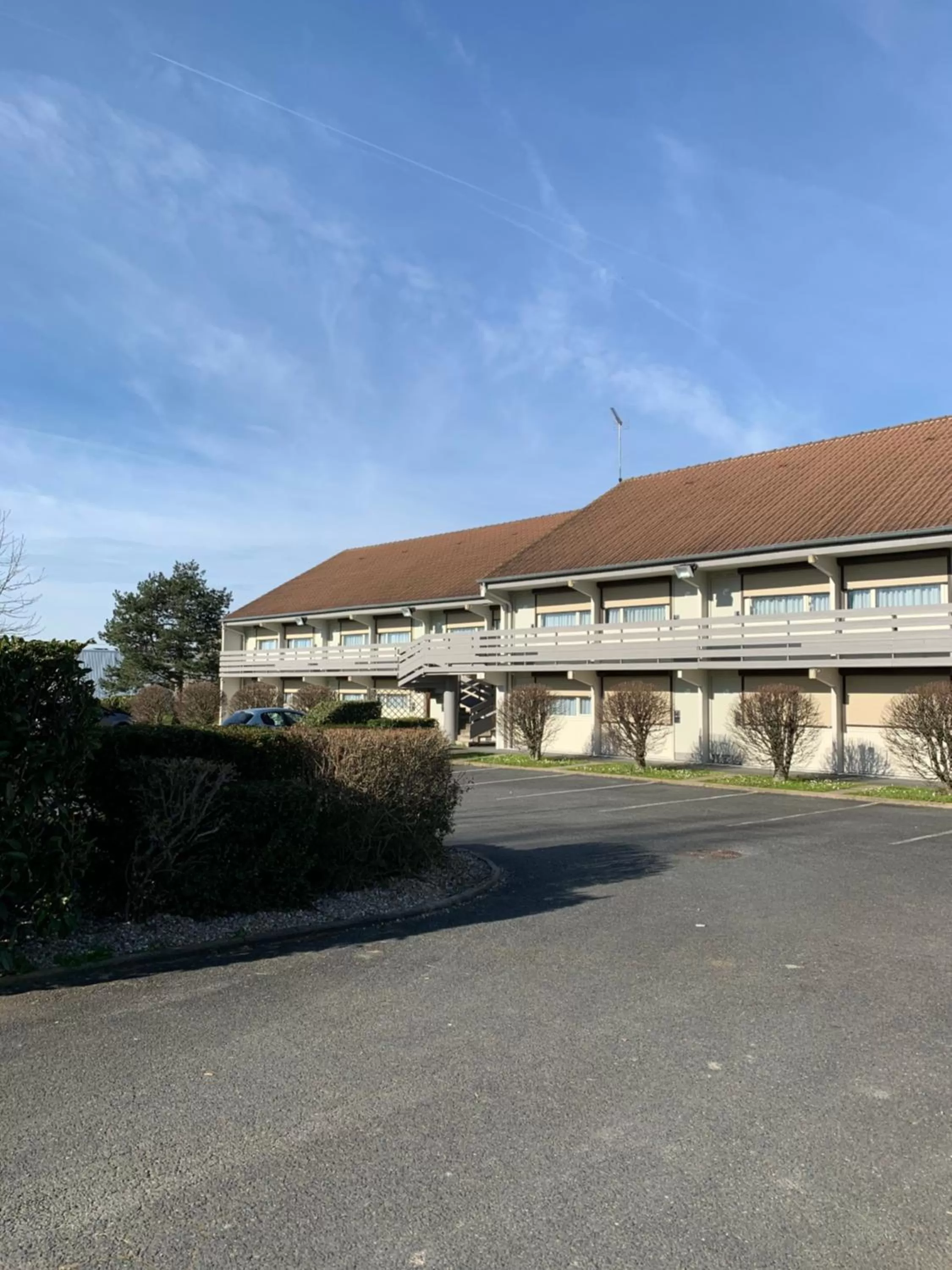 Natural landscape in Kyriad Châteauroux - Saint-Maur