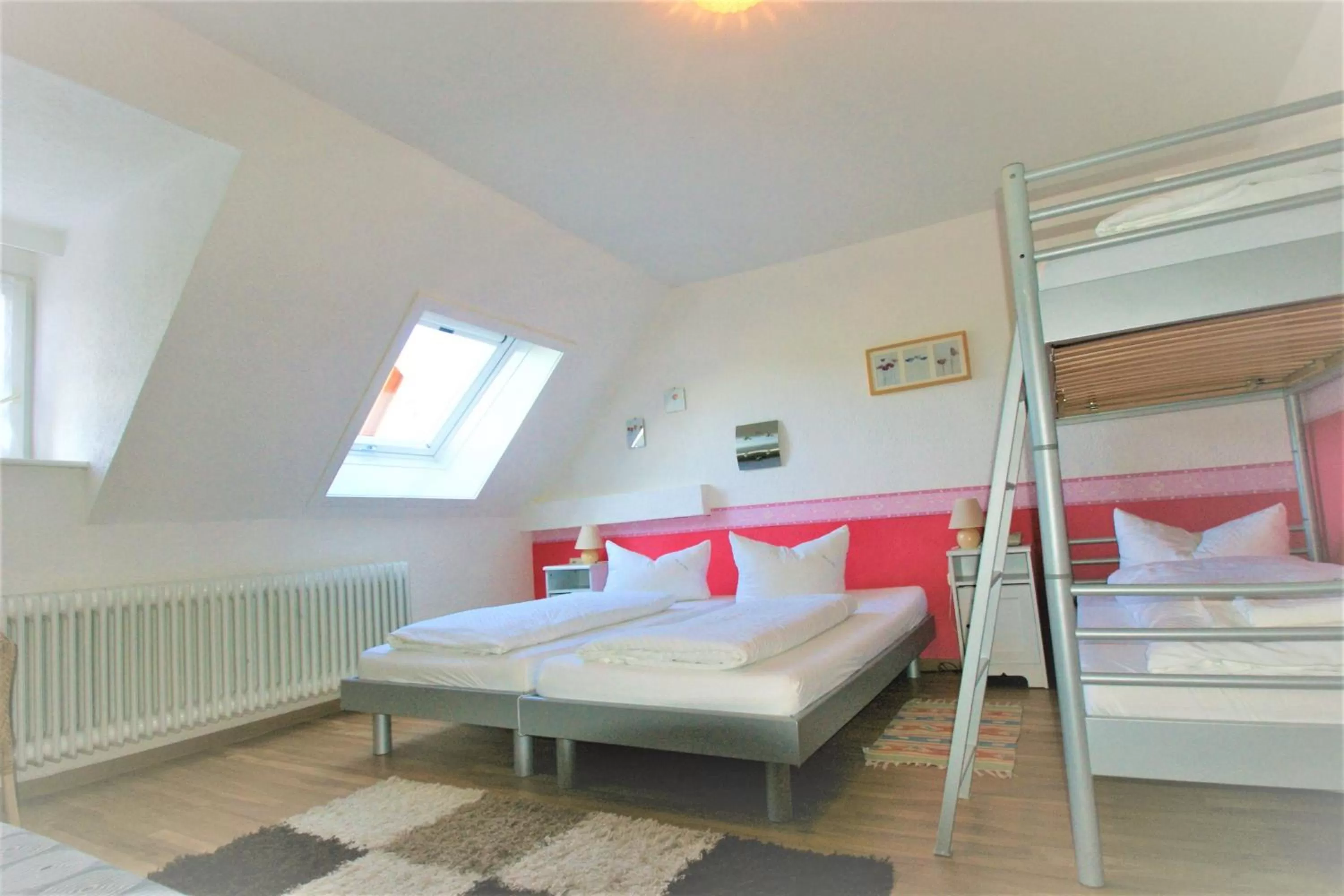 Photo of the whole room, Bed in ZUR TRAUBE Schwarzwaldhotel & Restaurant am Titisee