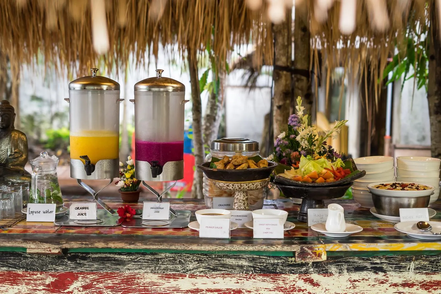 Breakfast in Flower Bud Bungalow Balangan