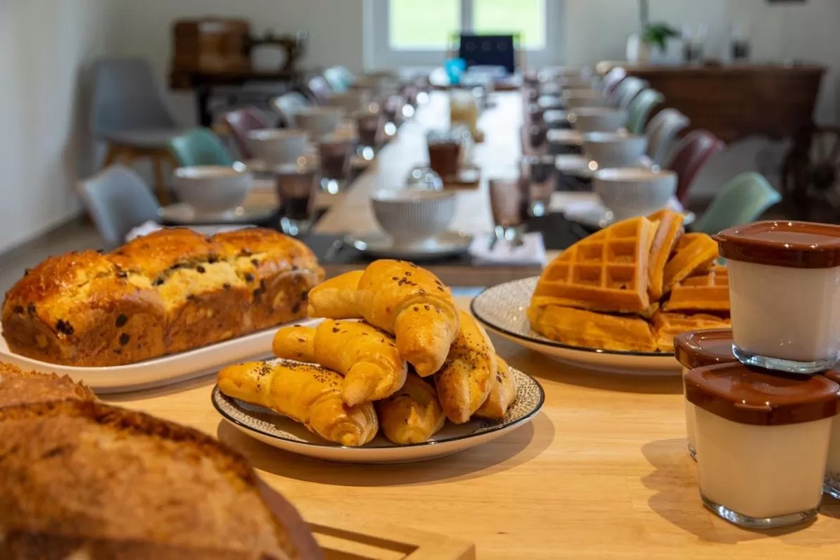 Breakfast in Amodo Lodge