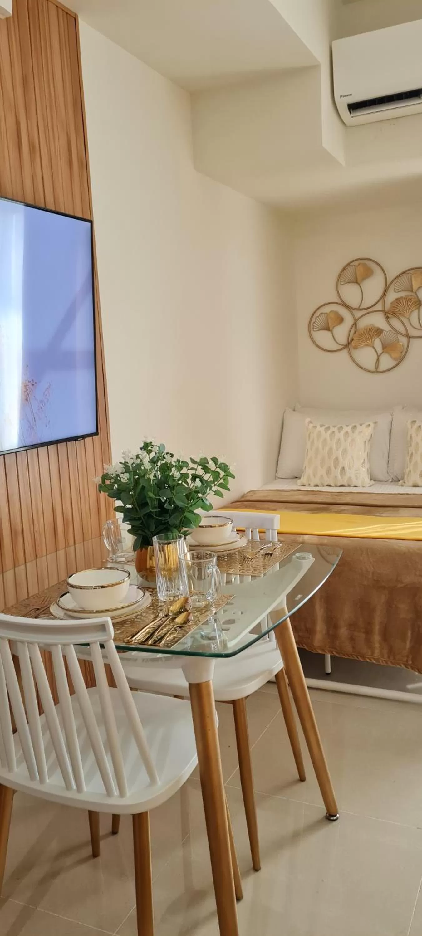 Dining area in Inspiria Condo Units beside Abreeza Mall Davao