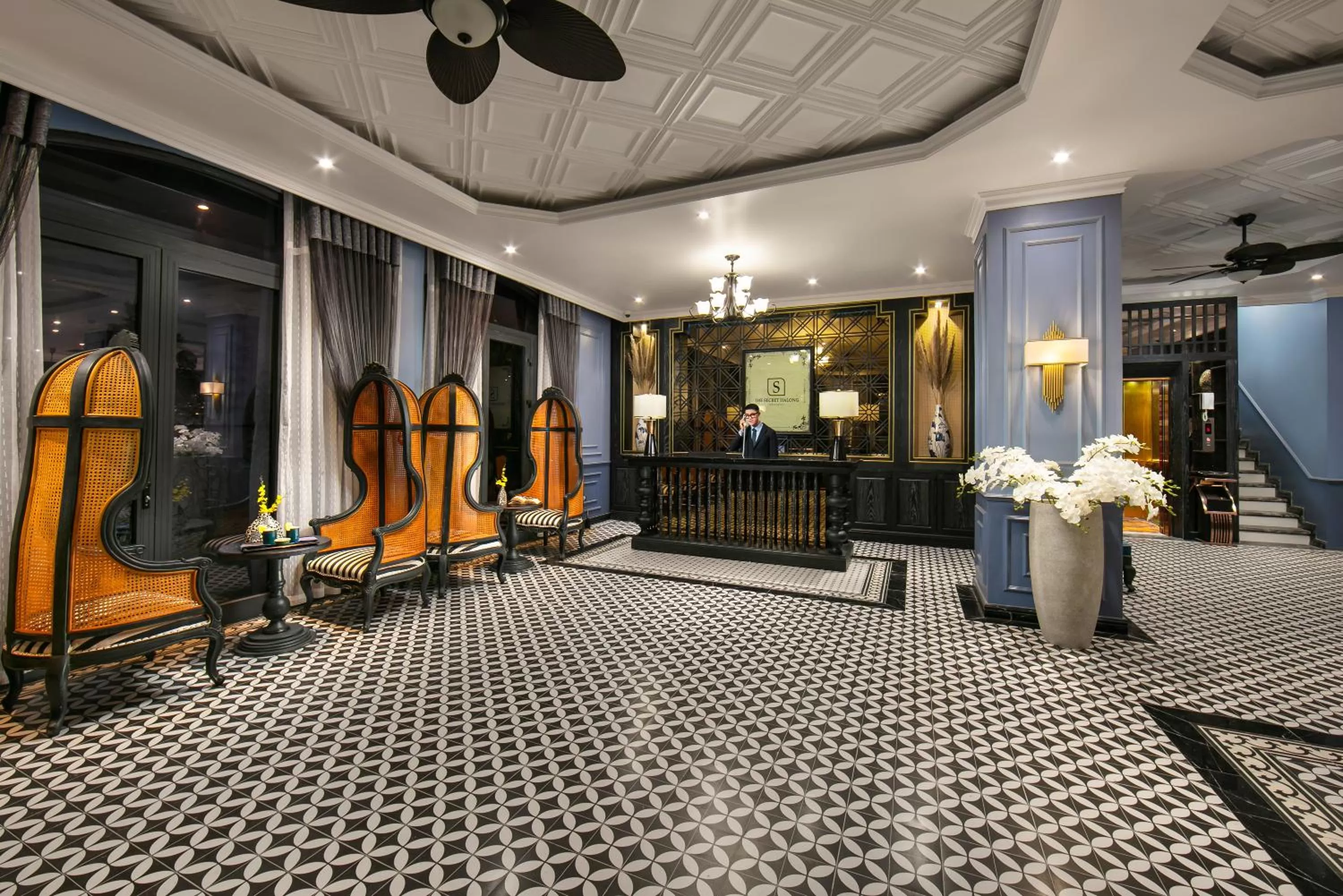 Lobby or reception in The Secret HaLong