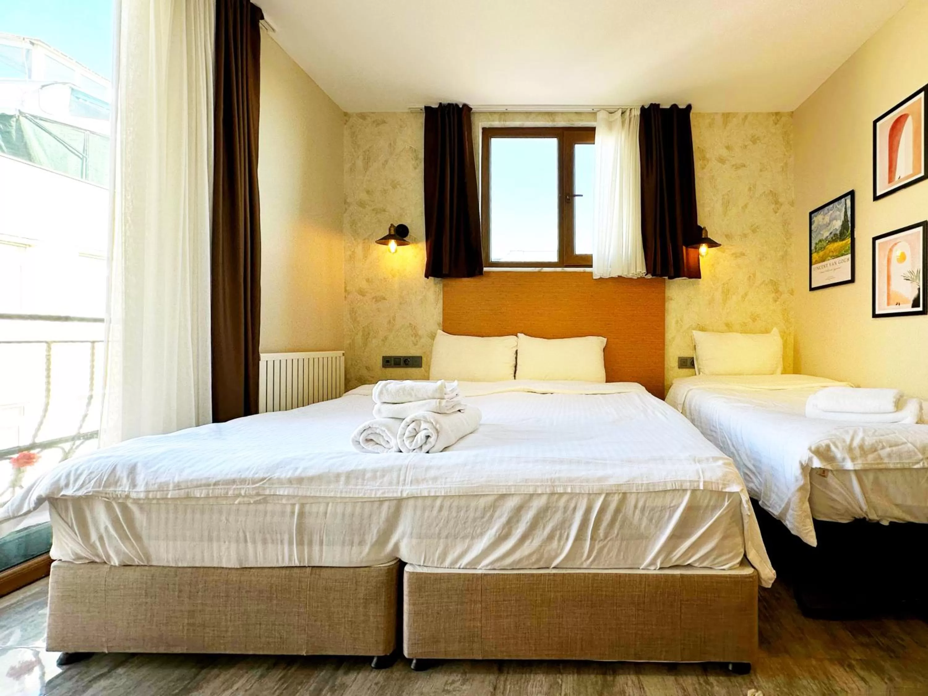 Bed in Sultan Pier Hotel