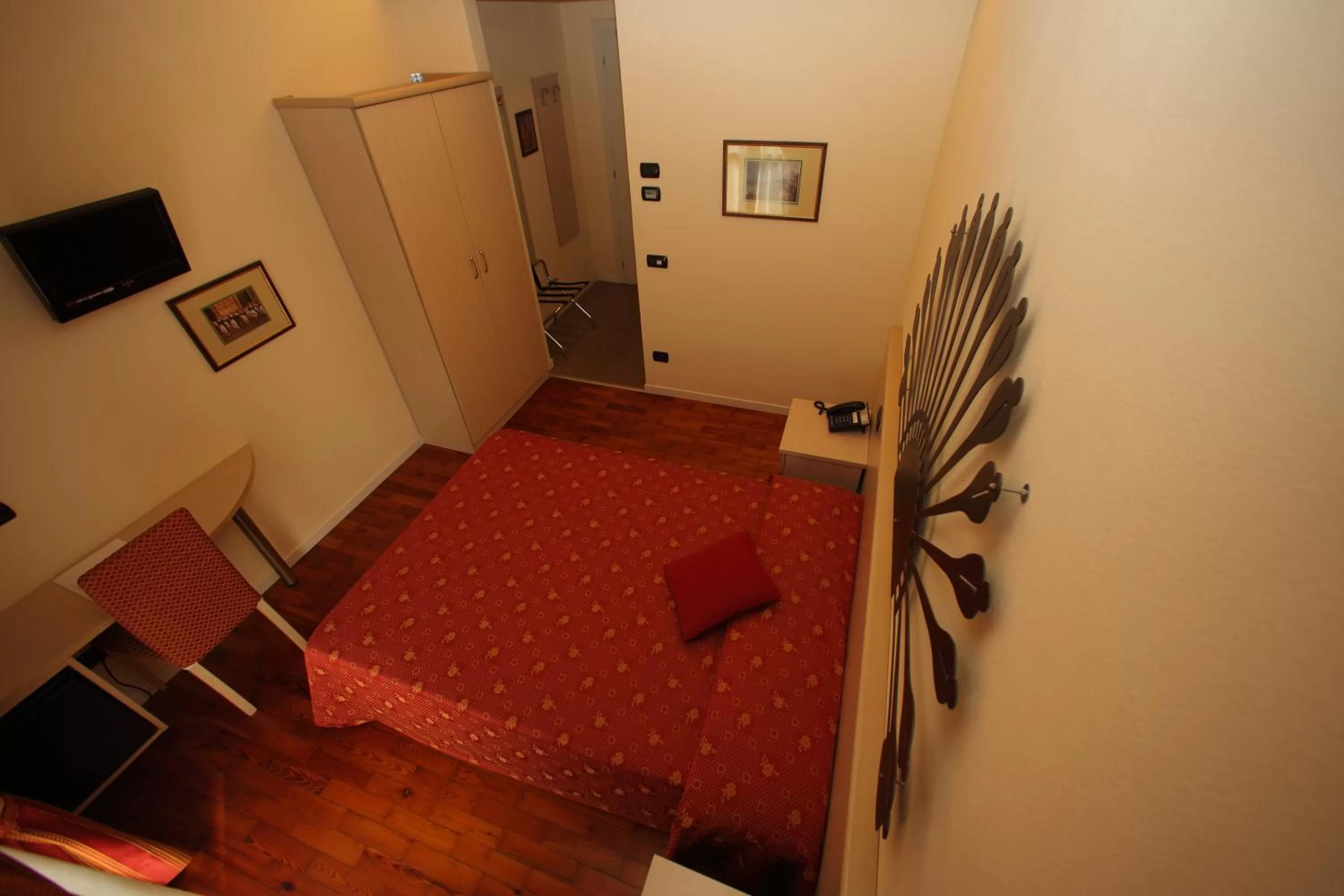 Bed in Hotel Fioroni