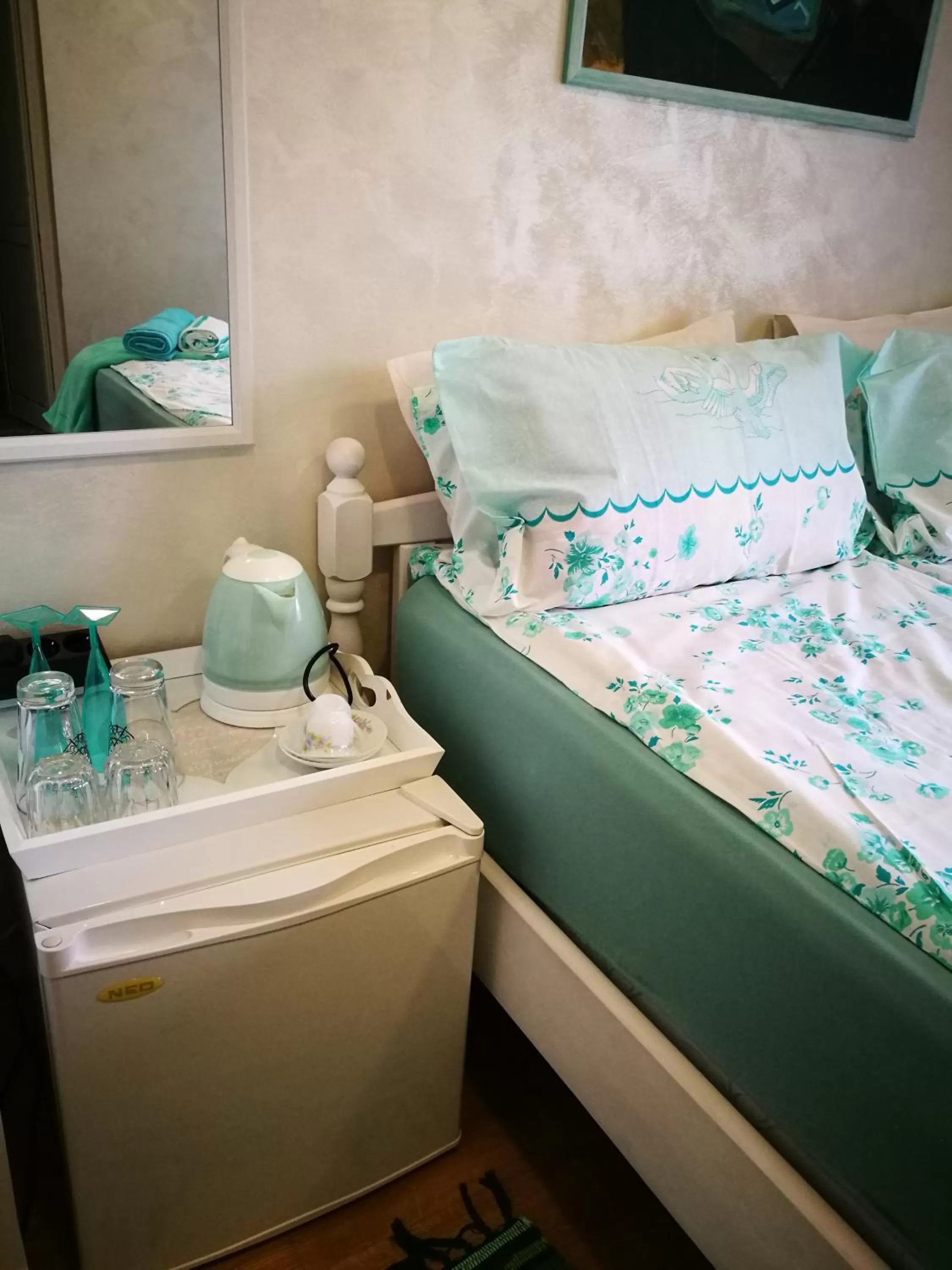 Bed in Hotel Paradise