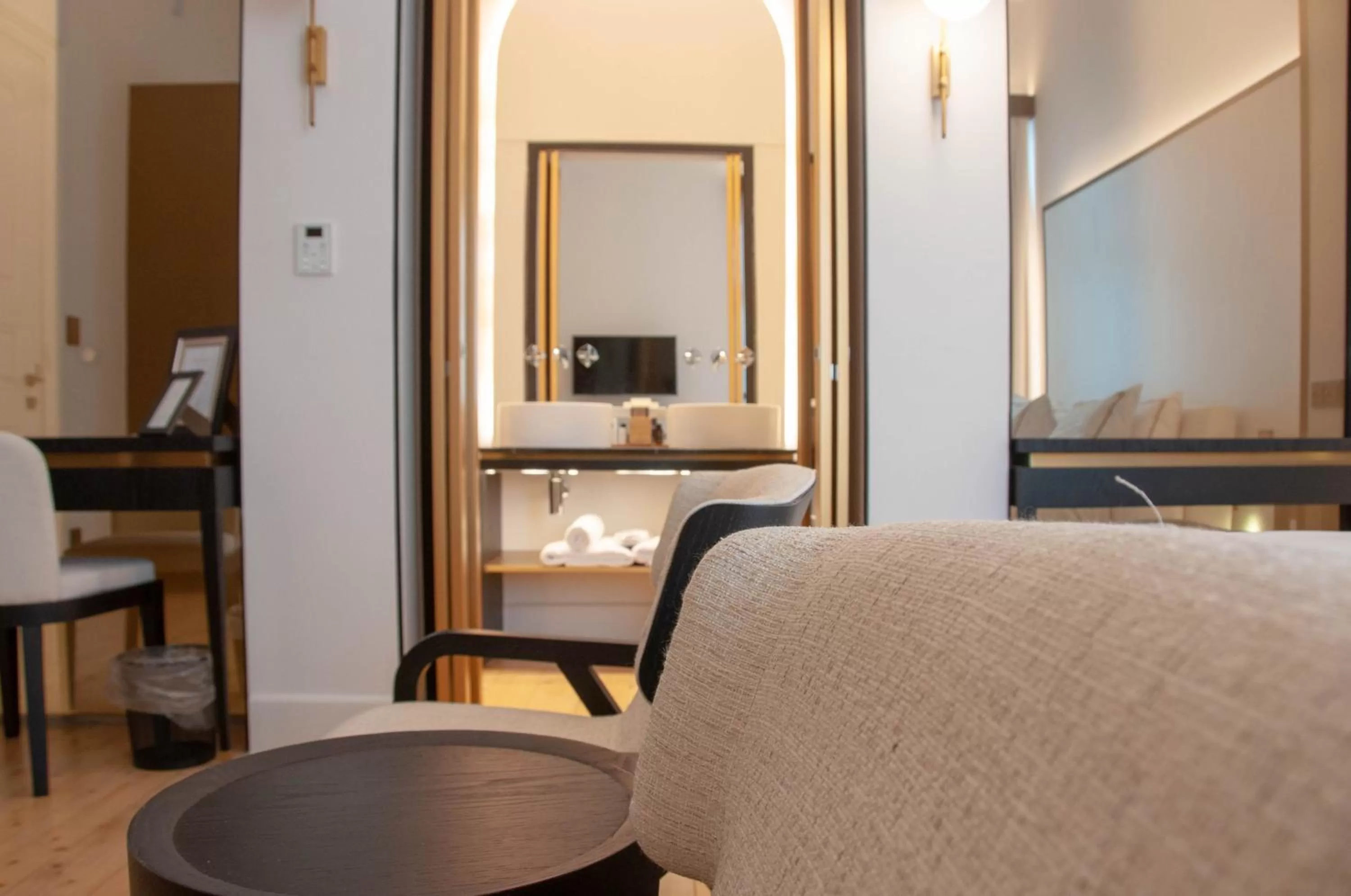 Bathroom in S Paul City Hotel