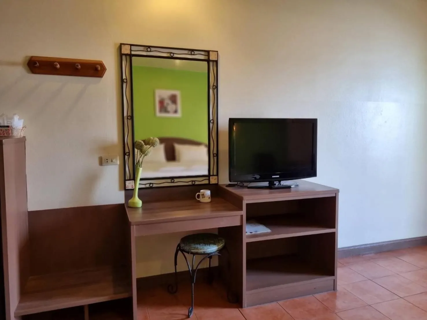 TV and multimedia in Opey De Place