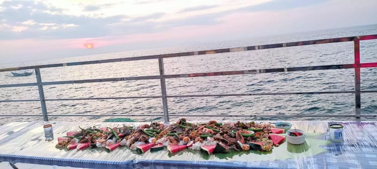 Food and drinks in The Philip Ann Resort