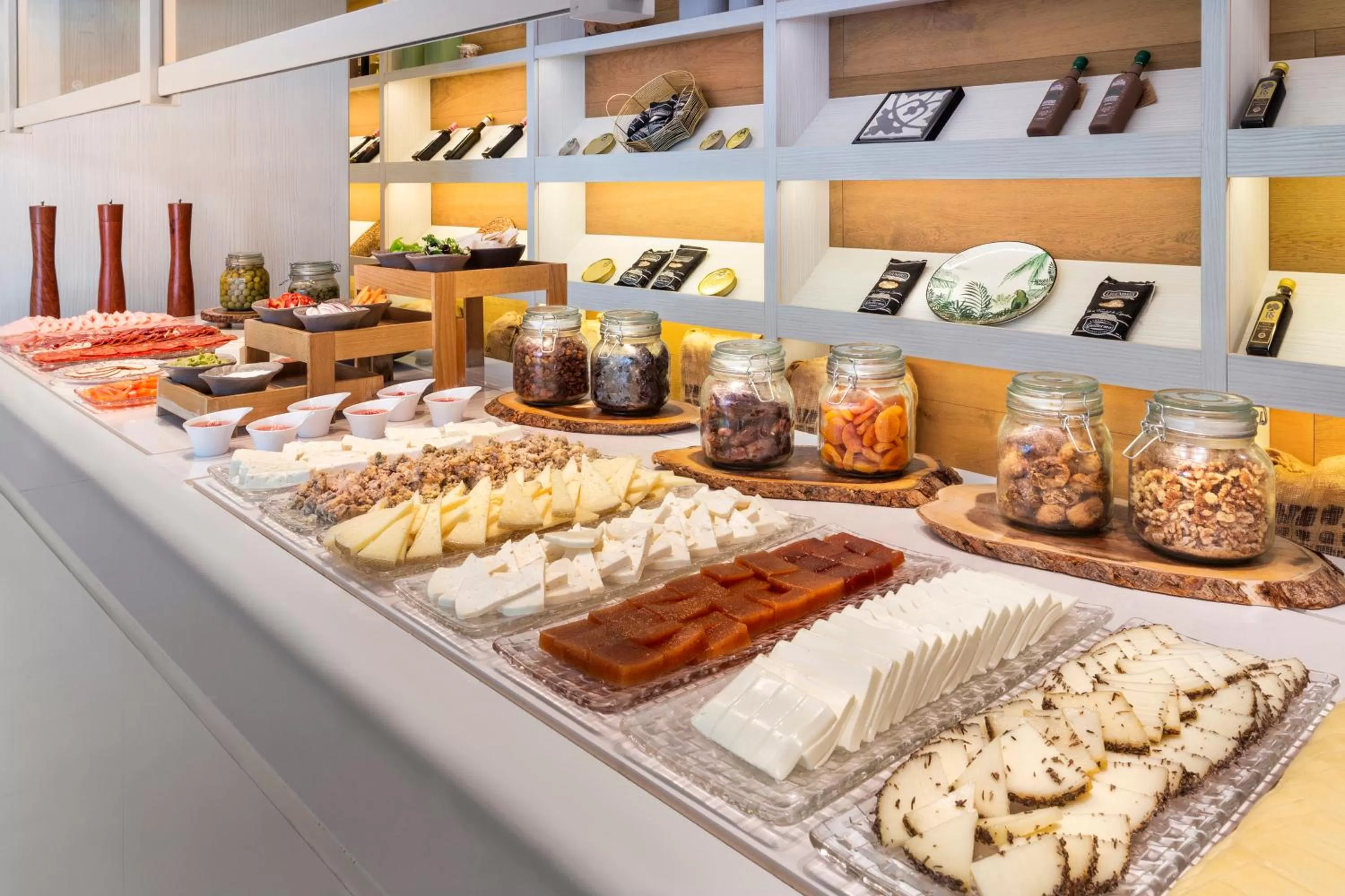 Food and drinks in Melia Lebreros