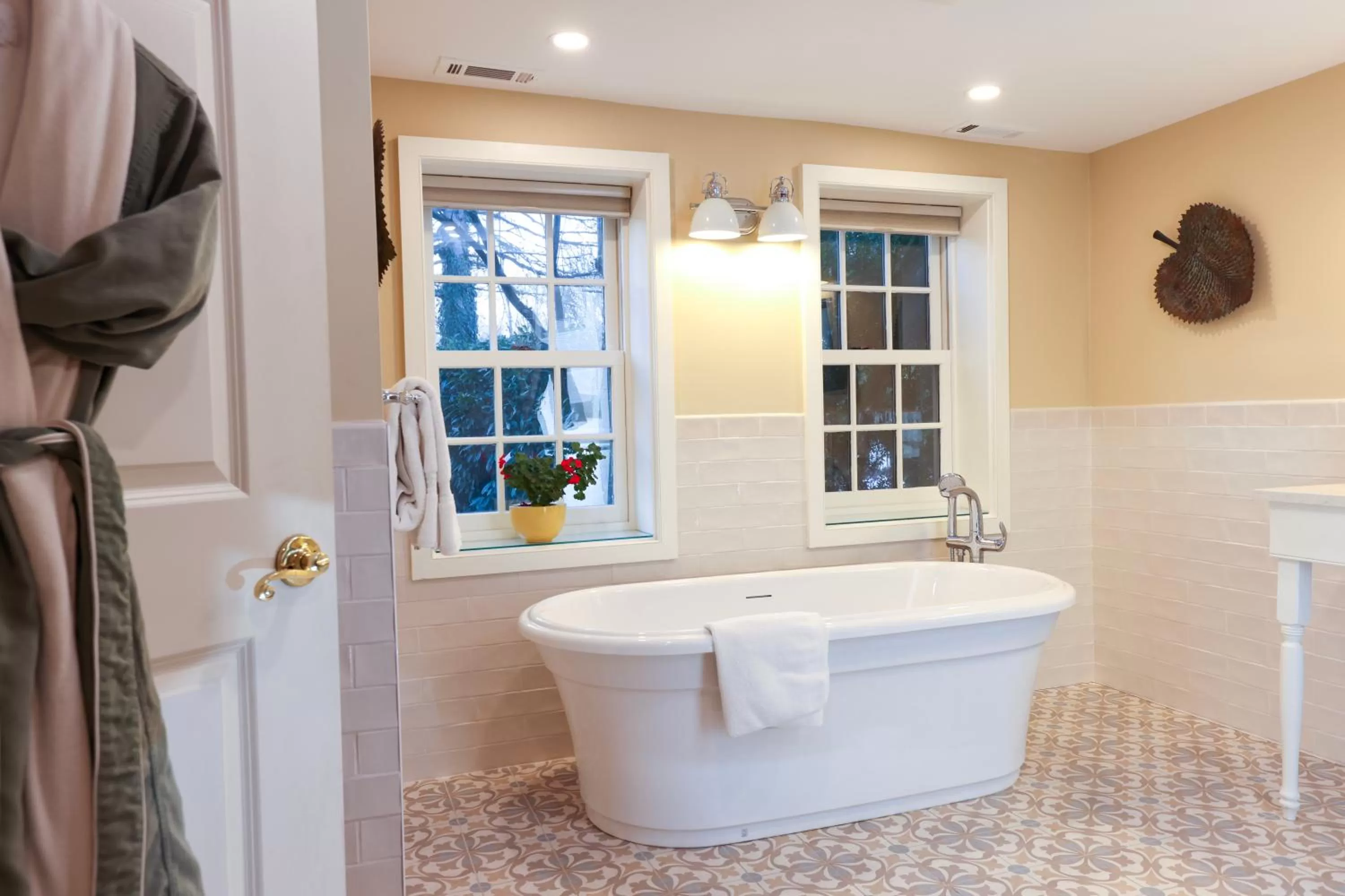 Bath, Bathroom in Woolverton Inn