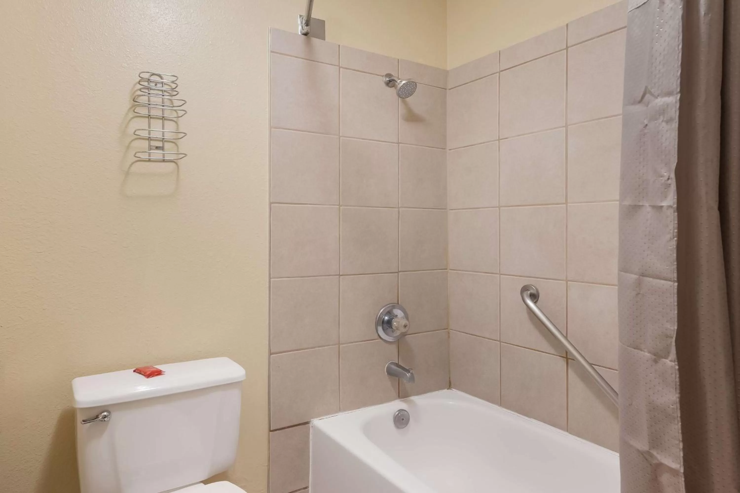 Bathroom in SureStay Hotel by Best Western Wells