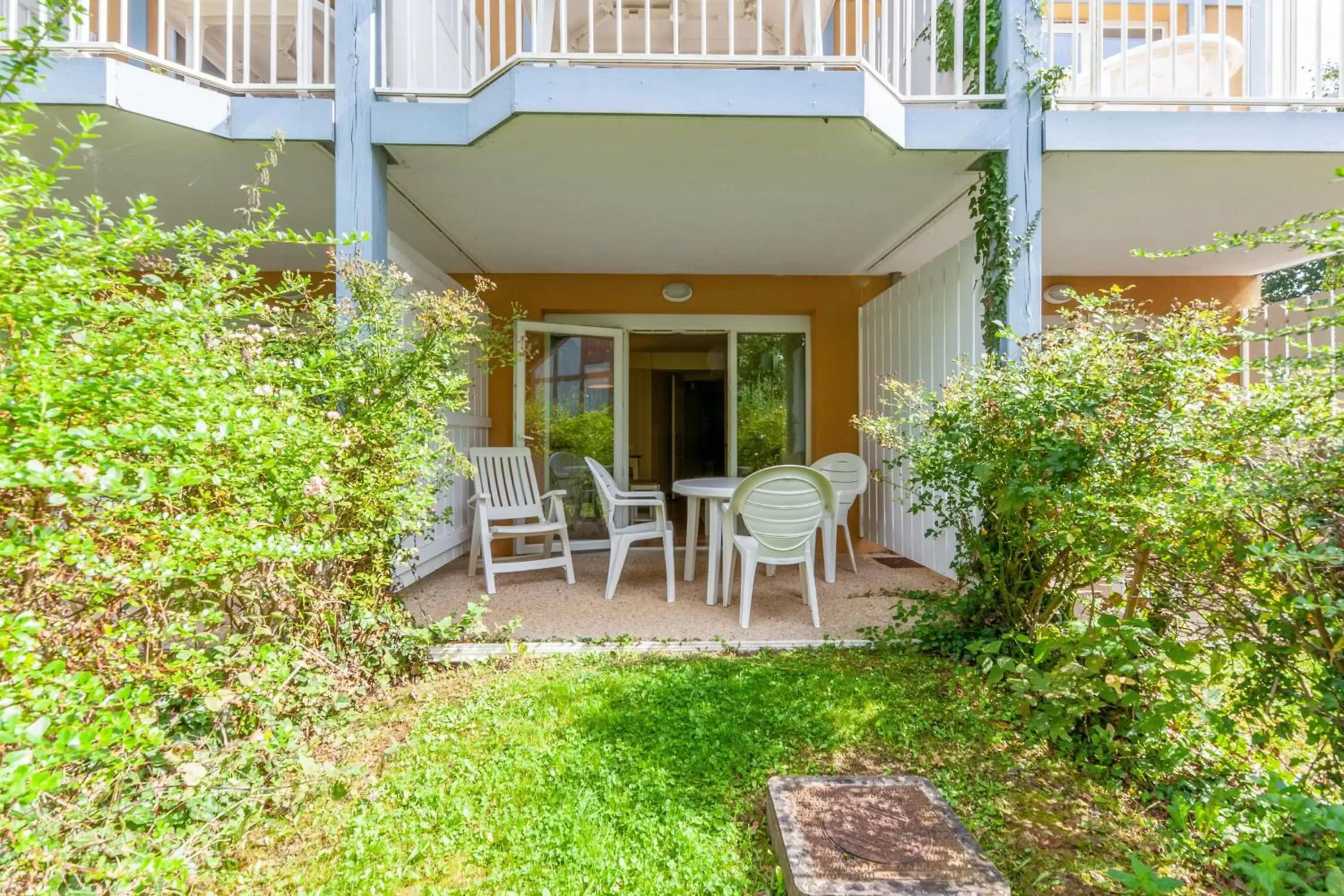 Studio with Sleeping Alcove and Terrace (3 People) - Quartier du Hameau in Village Pierre & Vacances Normandy Garden Studio with Sleeping Alcove and Terrace (3 People) - Quartier du Hameau in Village Pierre & Vacances Normandy Garden