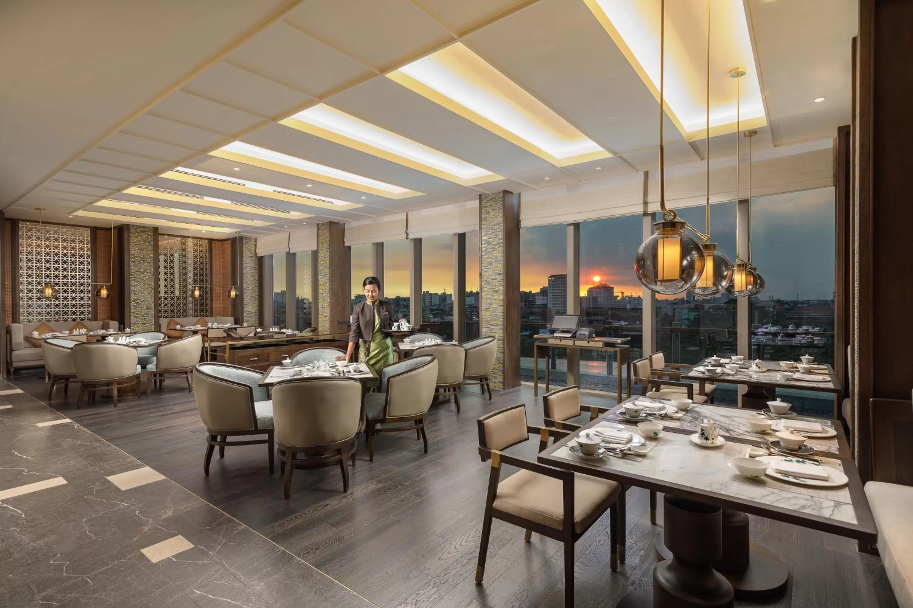 Restaurant/places to eat in Pan Pacific Yangon