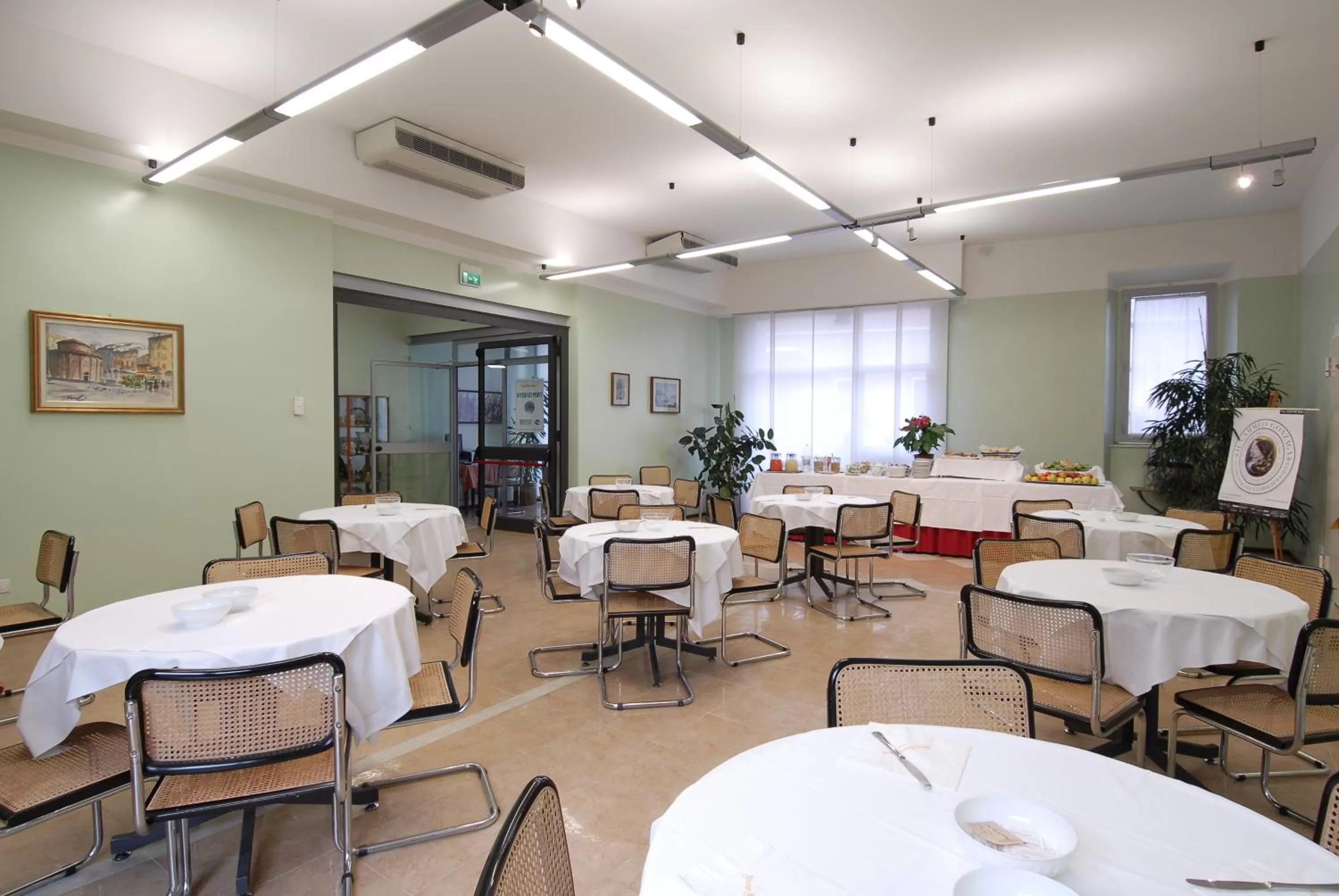 Restaurant/places to eat in Albergo Bianchi Stazione