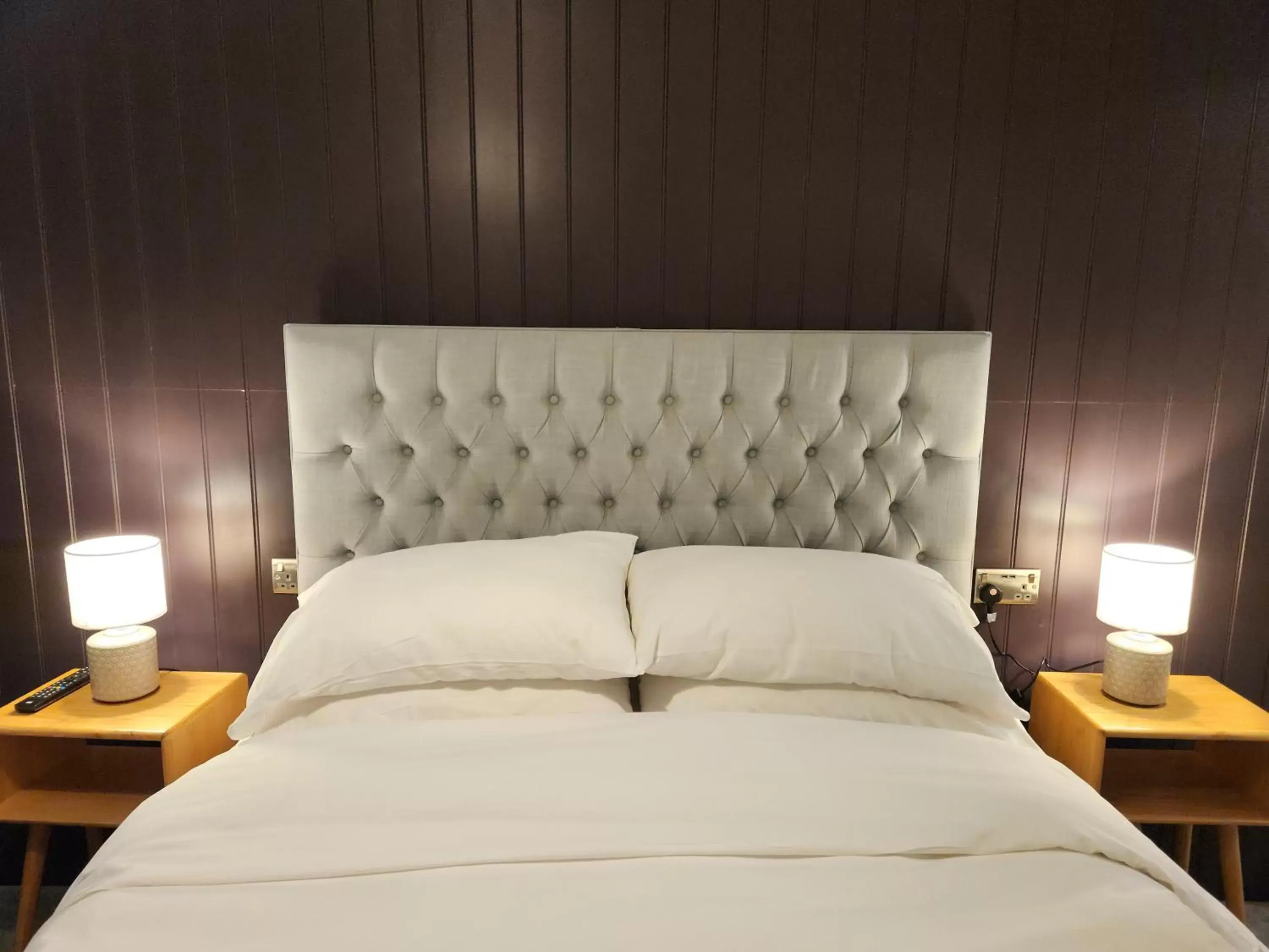 Double Room with River View in The Swan - A Colombo Edition Hotel Double Room with River View in The Swan - A Colombo Edition Hotel