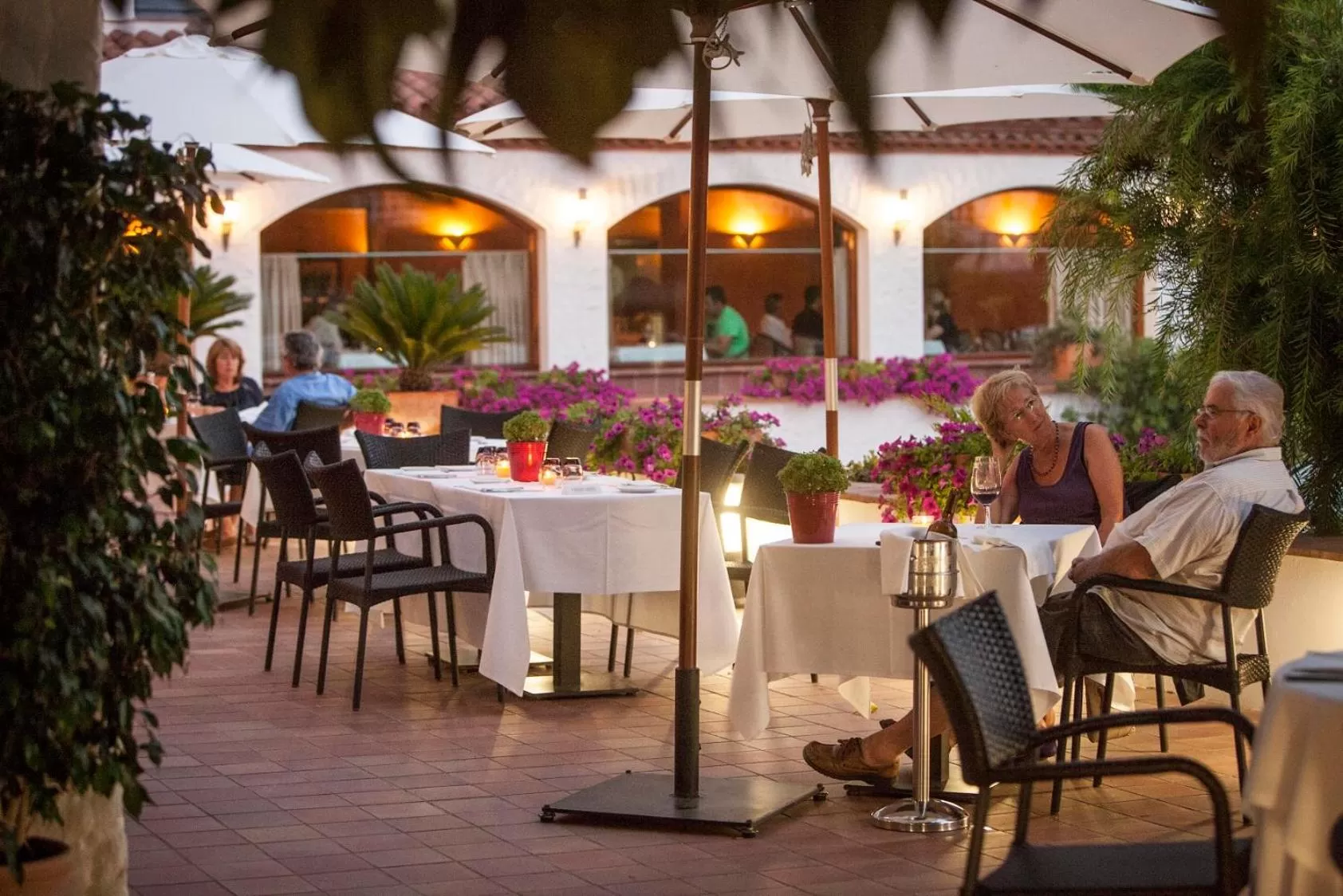 Restaurant/places to eat in Hotel Restaurant Bon Retorn