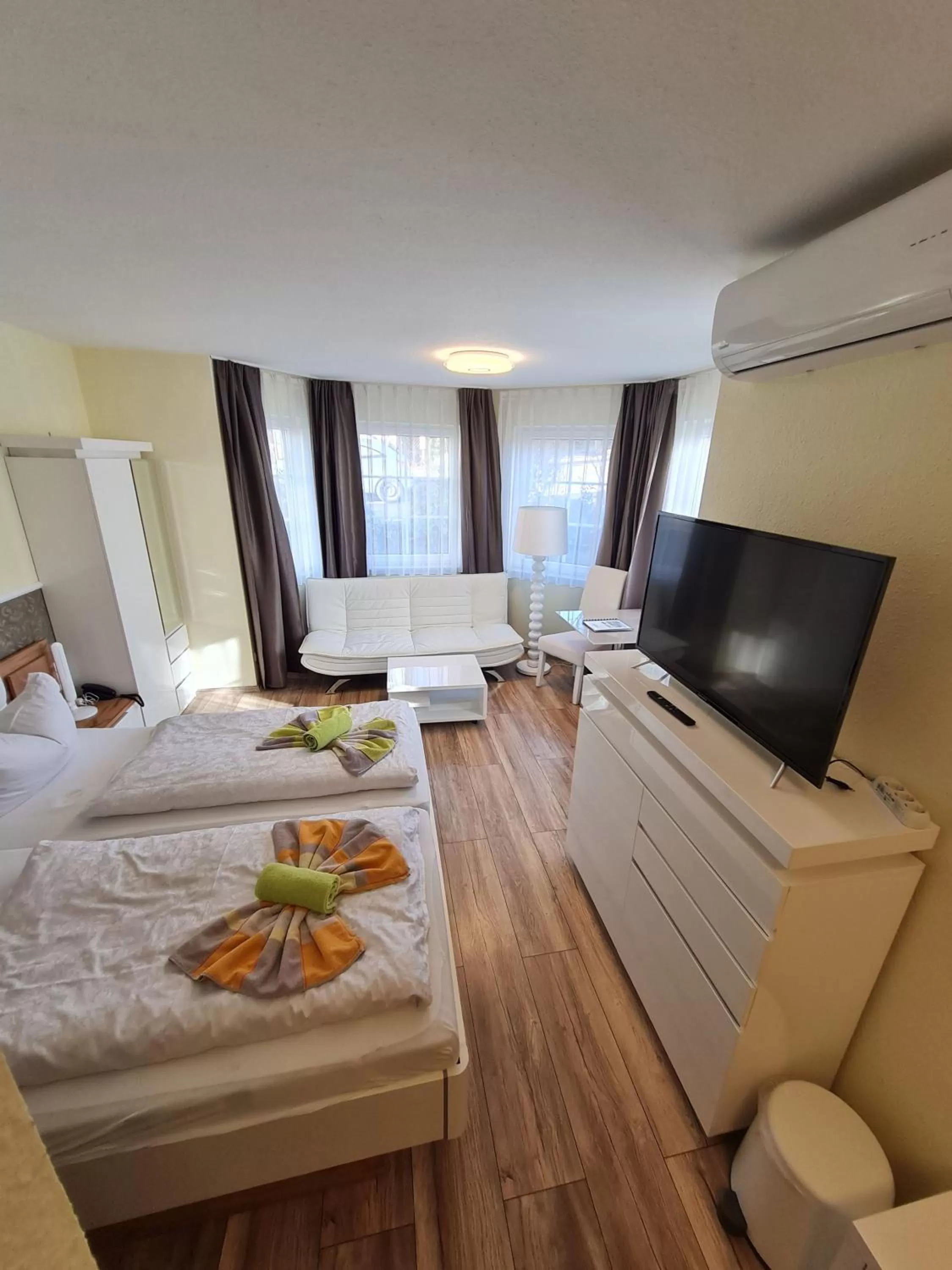 TV and multimedia in Hotel Waterkant