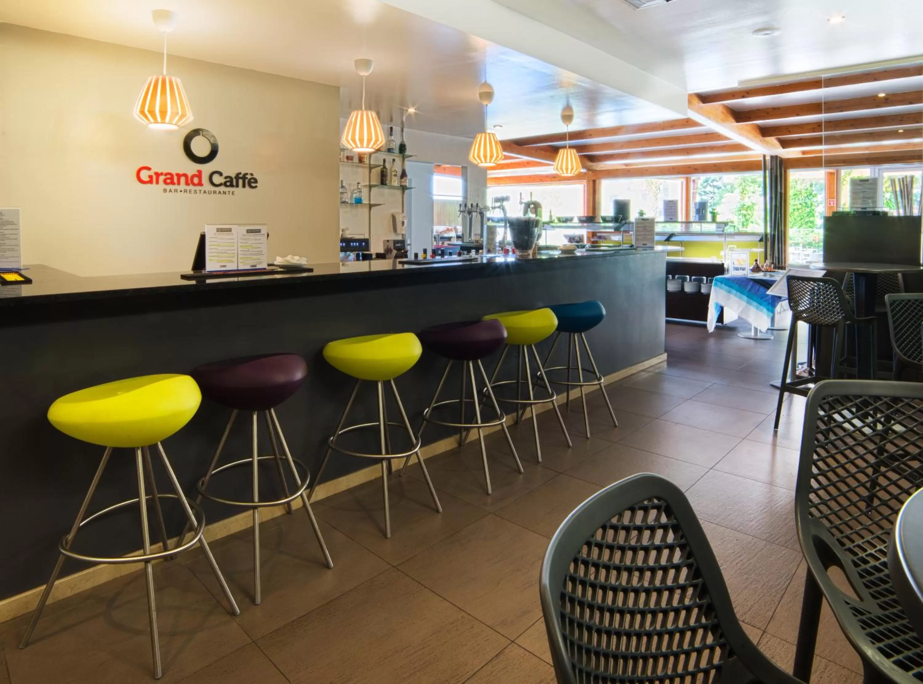 Lounge or bar in RR Club Amarilis