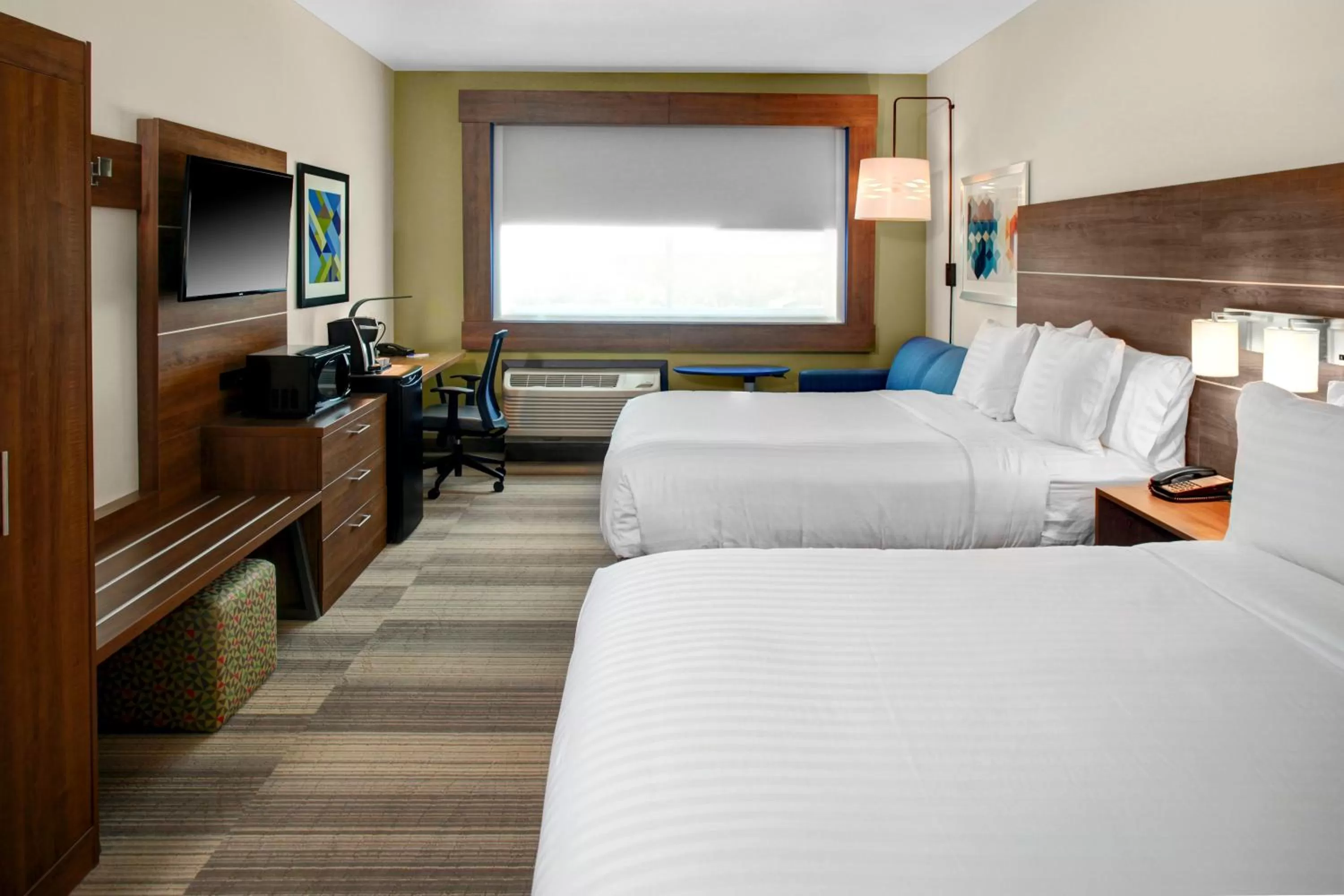 Photo of the whole room, Bed in Holiday Inn Express & Suites - Houston NW - Cypress Grand Pky by IHG