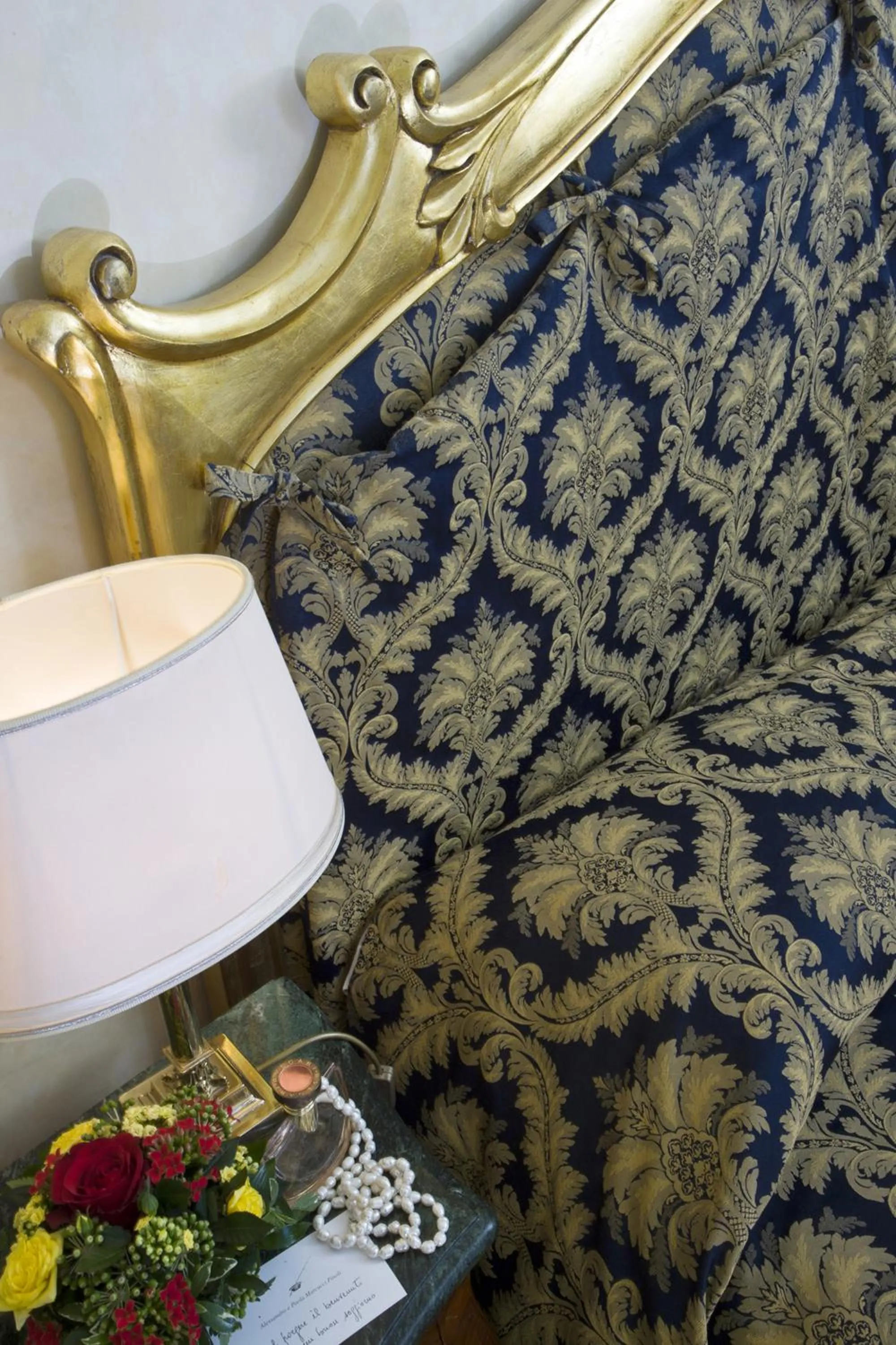 Decorative detail in Hotel Vittoria