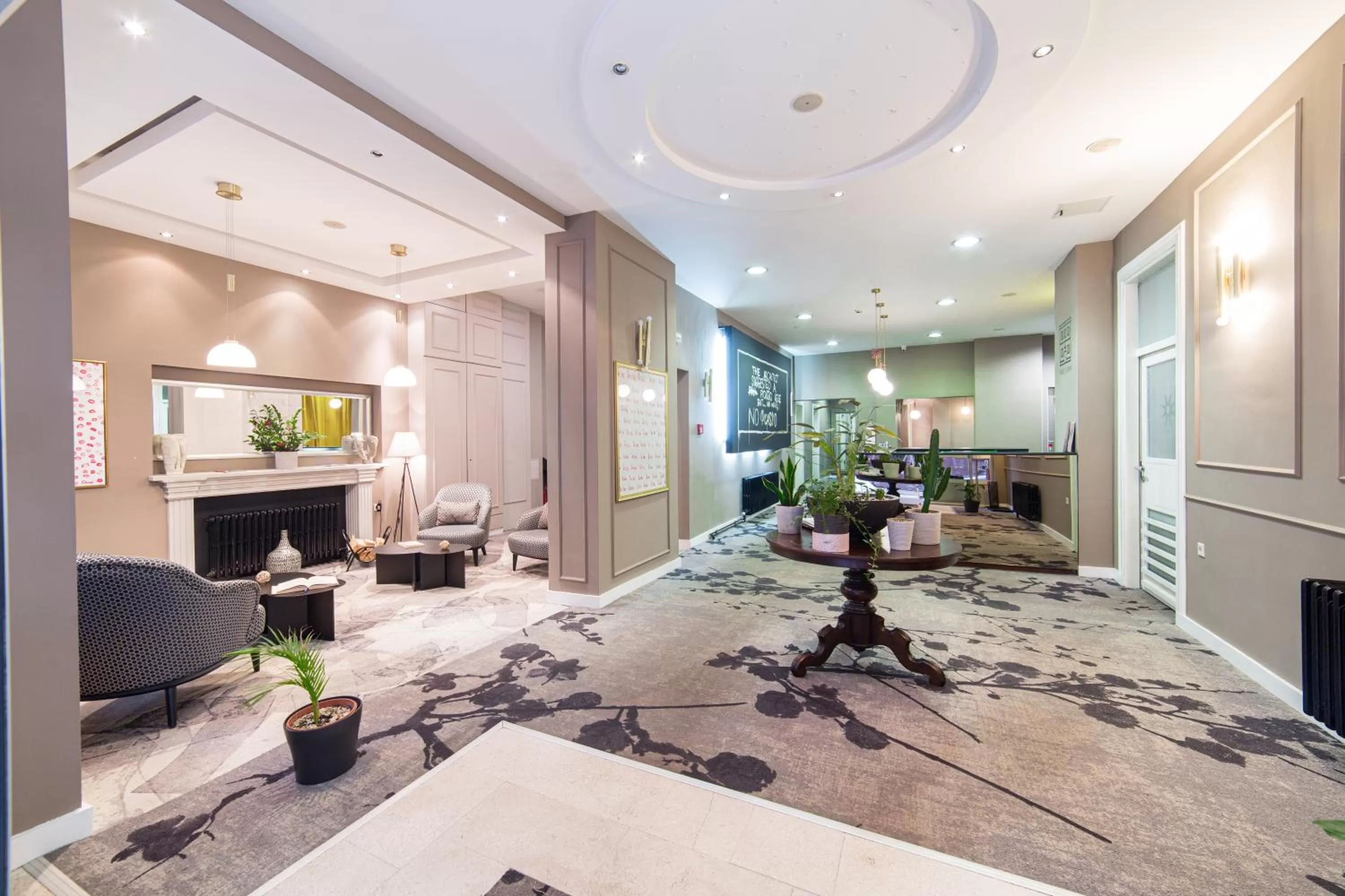 Lobby or reception in Hotel Sahat