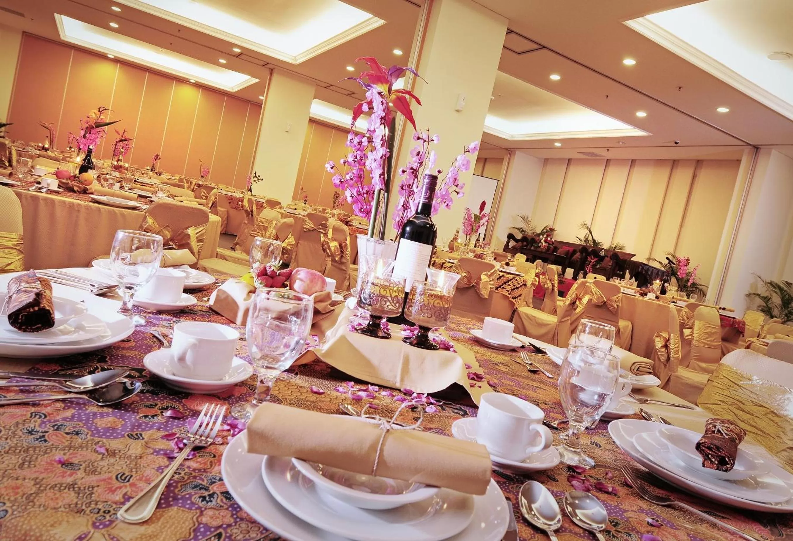 Banquet/Function facilities in Sukajadi Hotel, Convention and Gallery