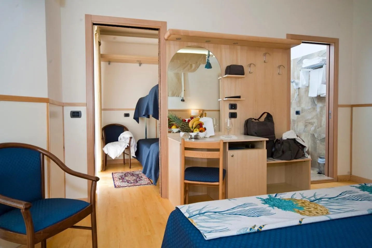 Bed in Hotels Vidi Miramare & Delfino