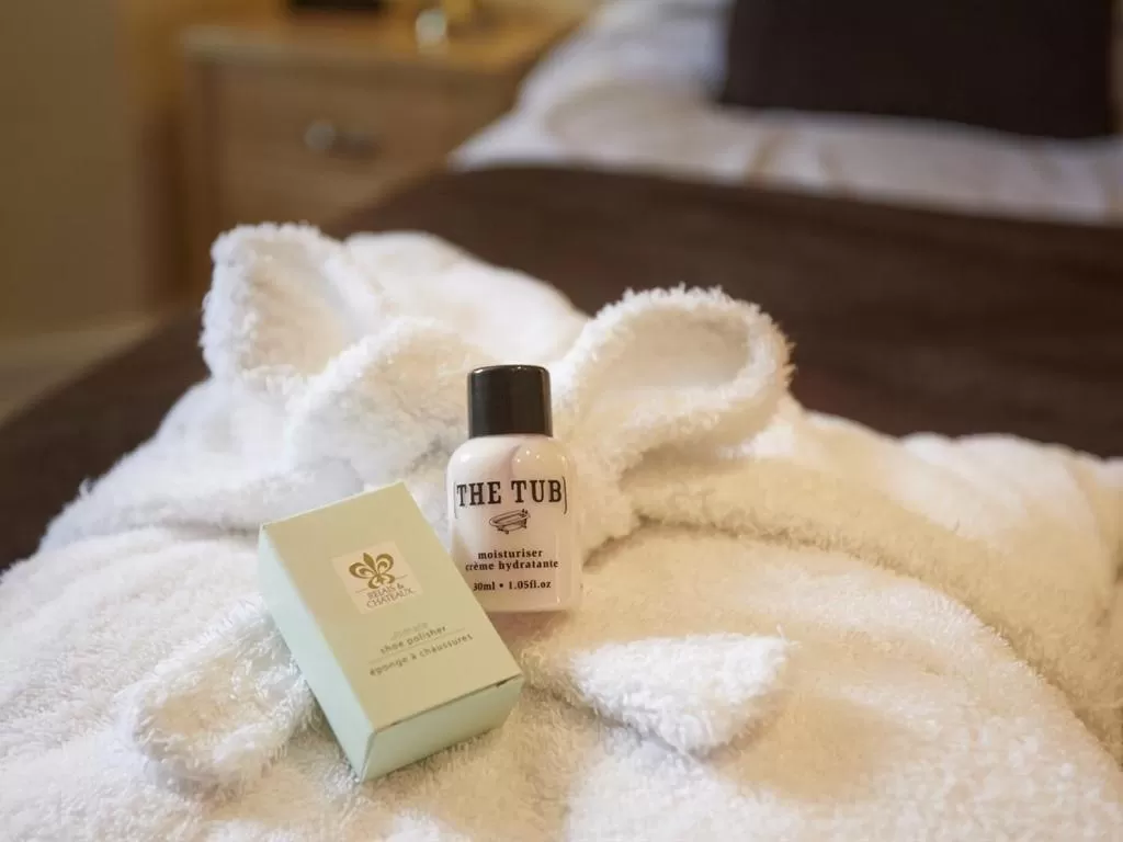 Bedroom, Bed in Somerville House