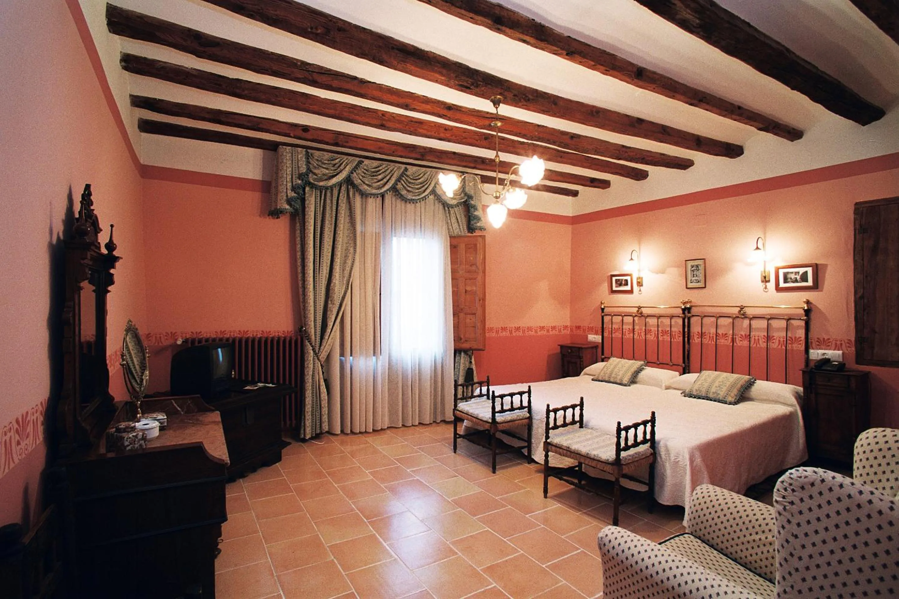 Photo of the whole room, Bed in Hospederia Meson de la Dolores