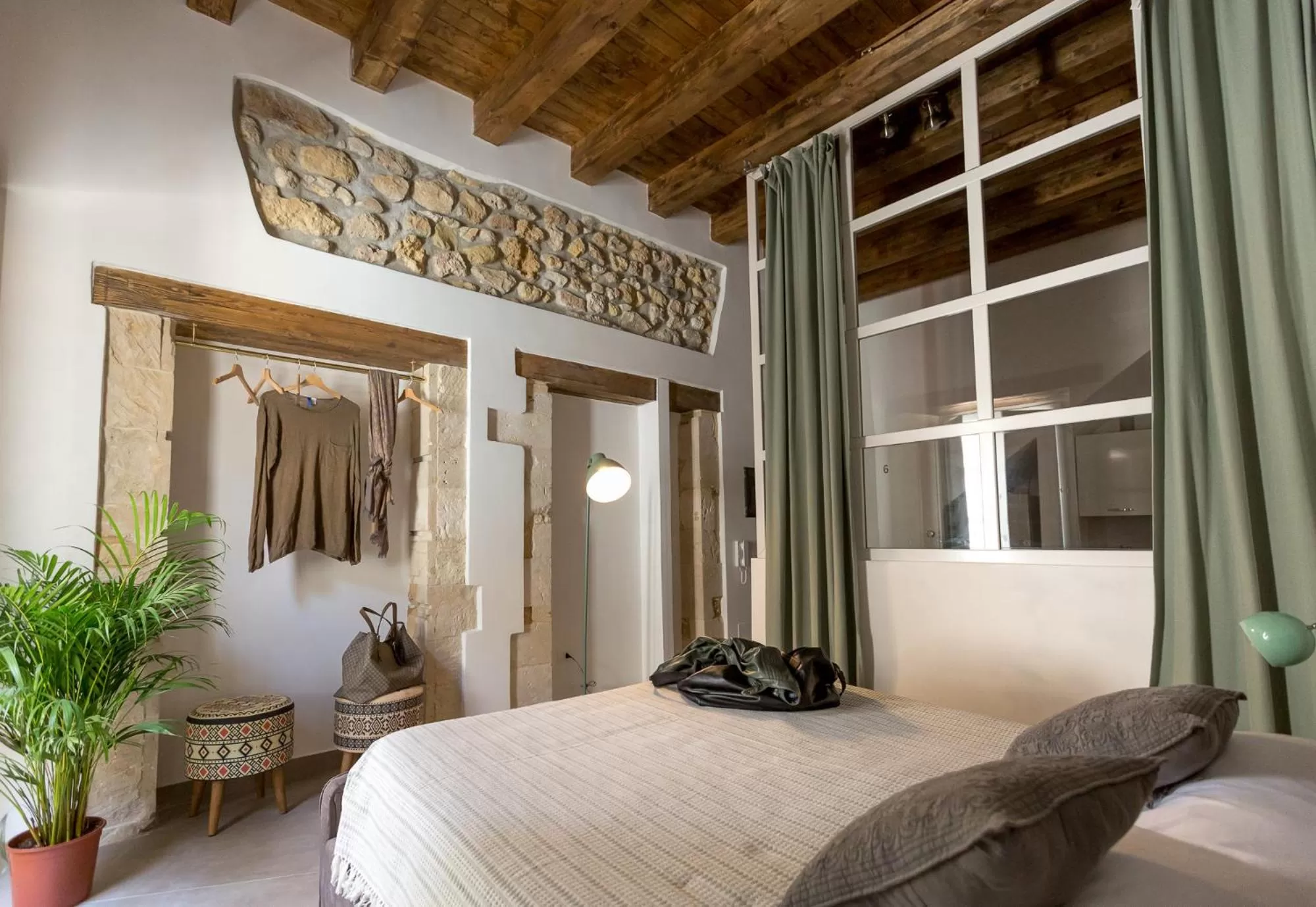 Bed in Ortigia Boutique Palace