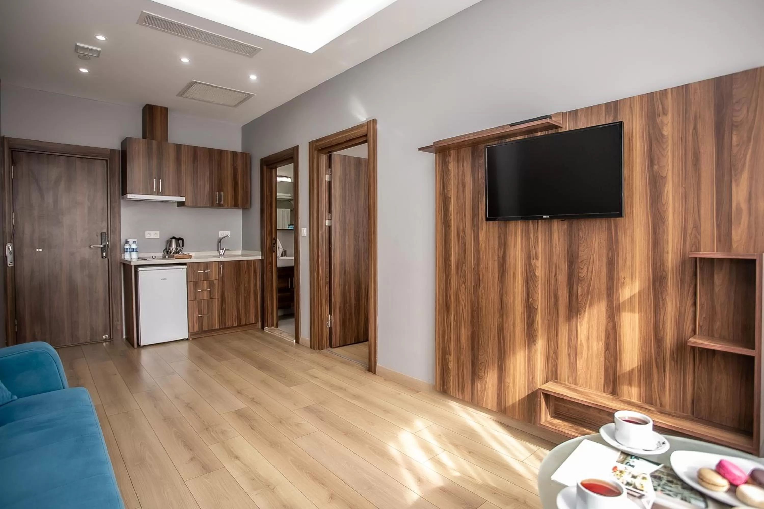 TV and multimedia, Kitchen/Kitchenette in Beyzas Hotels & Suites