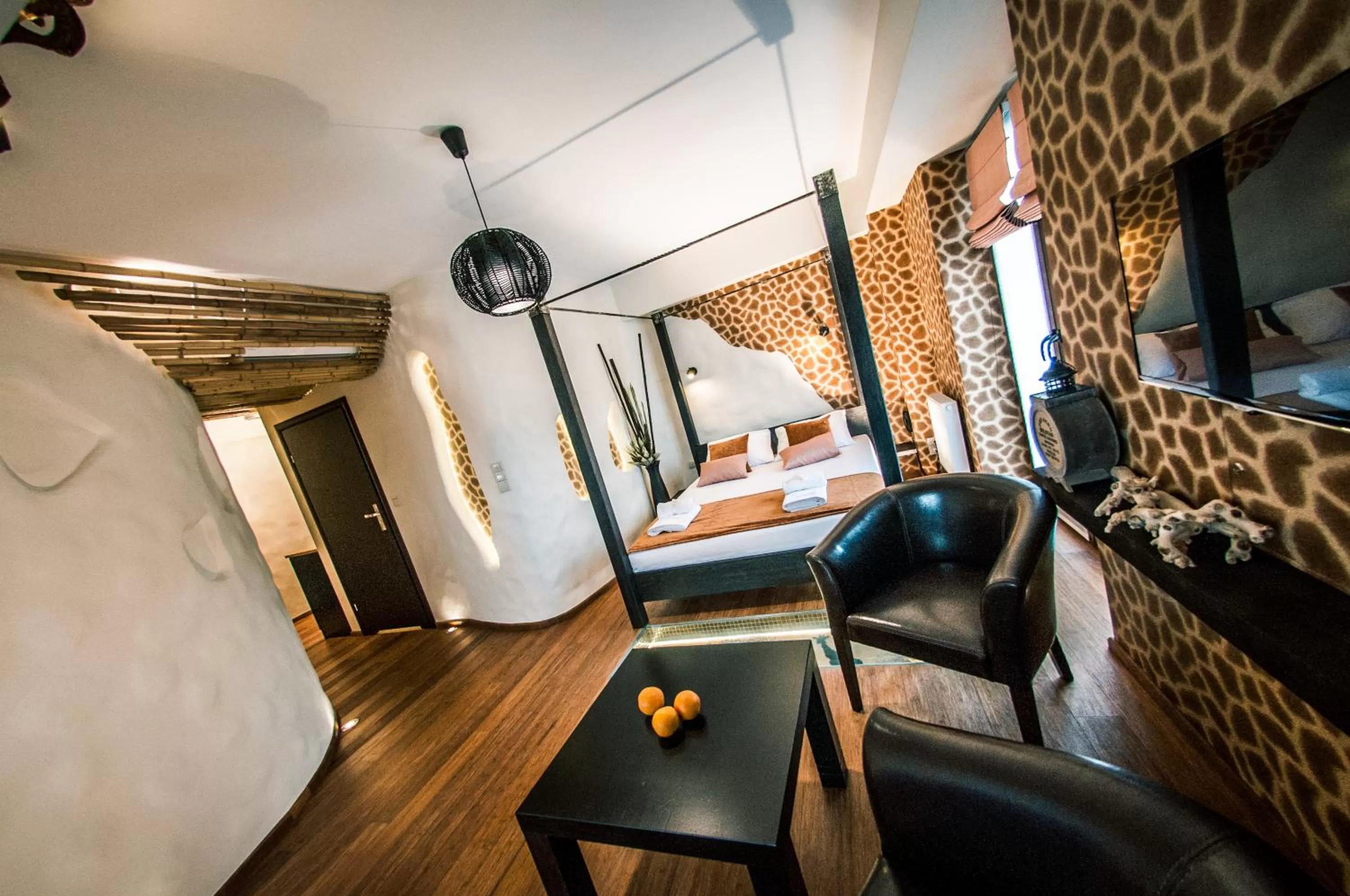 Seating area, Bed in Lawendowy Zdrój Medycyna i SPA