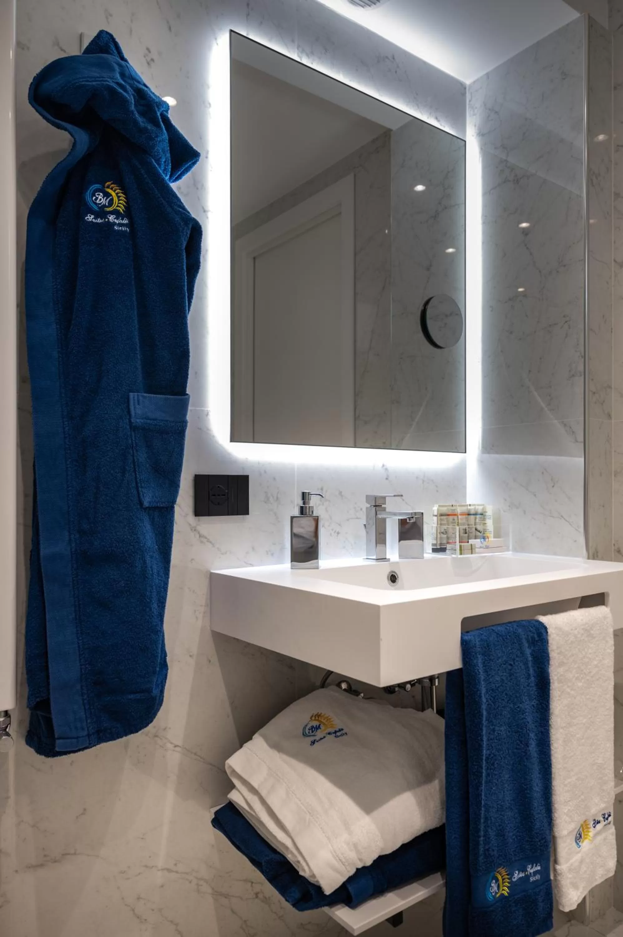 Bathroom in BM SUITES CEFALU