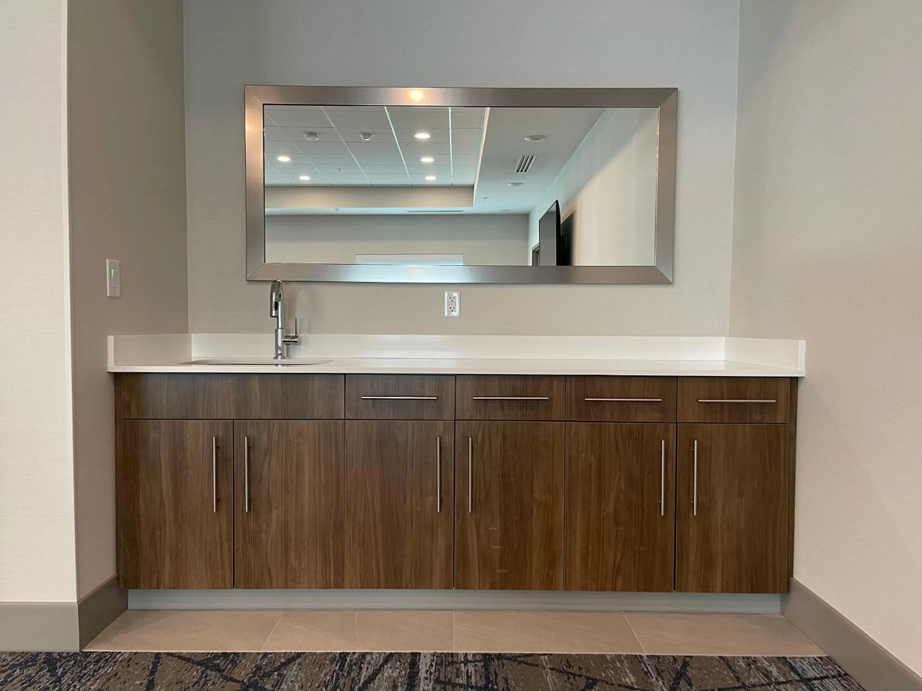 Meeting/conference room in Holiday Inn Express & Suites - Ft. Smith - Airport by IHG