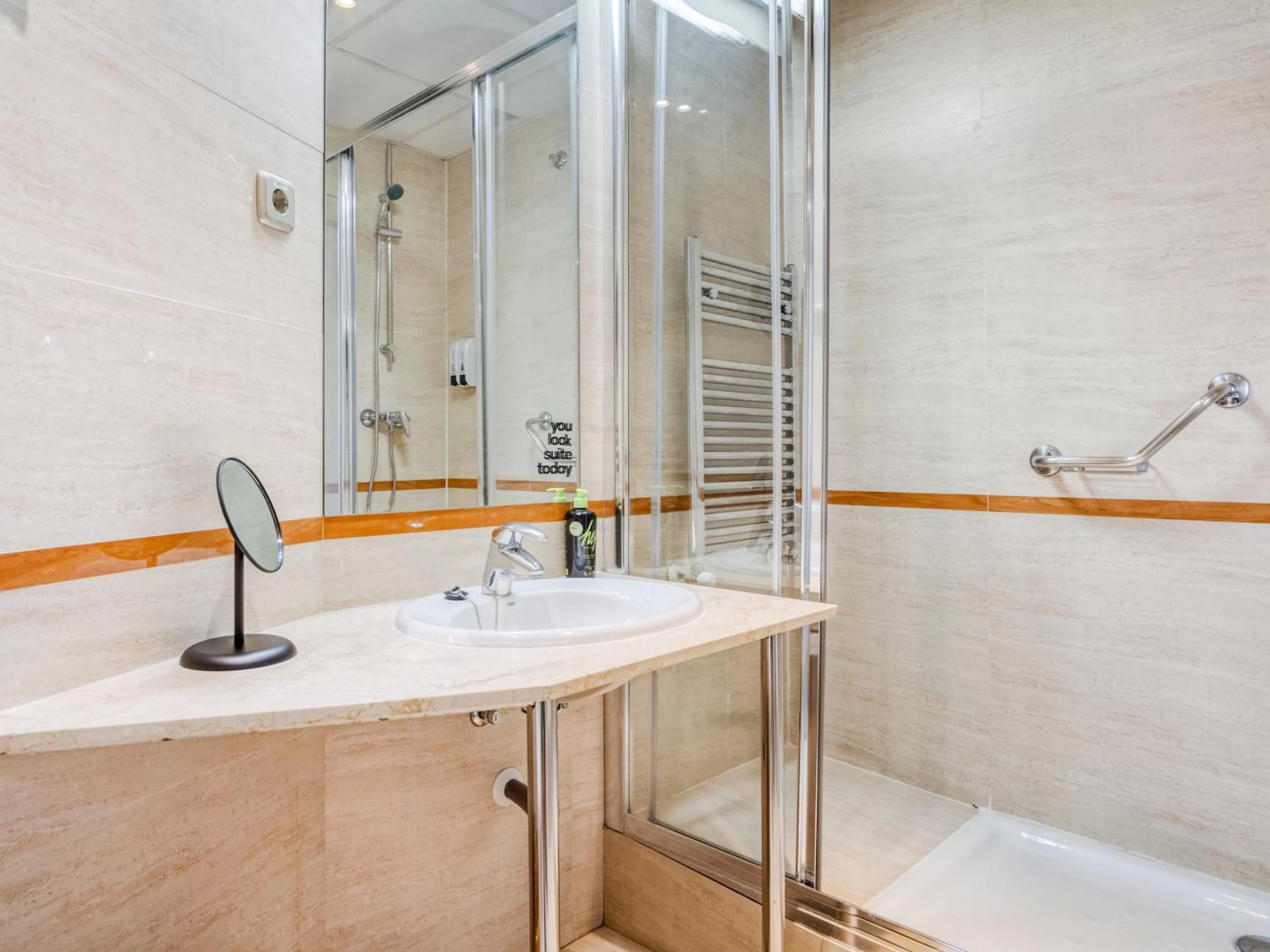 Shower in Limehome Madrid Calle de Don Ramón de la Cruz