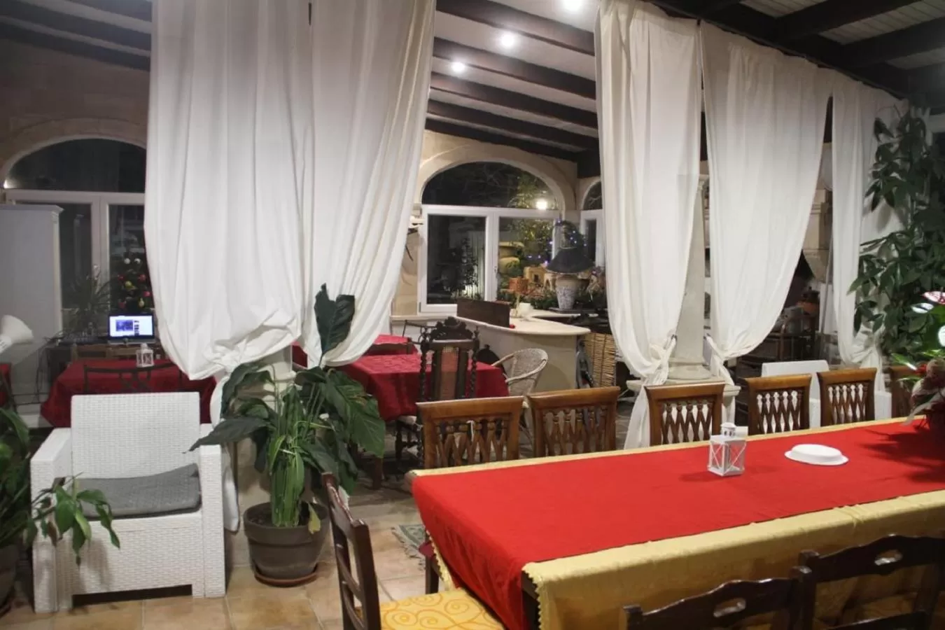 Restaurant/places to eat in B&B Scipponate